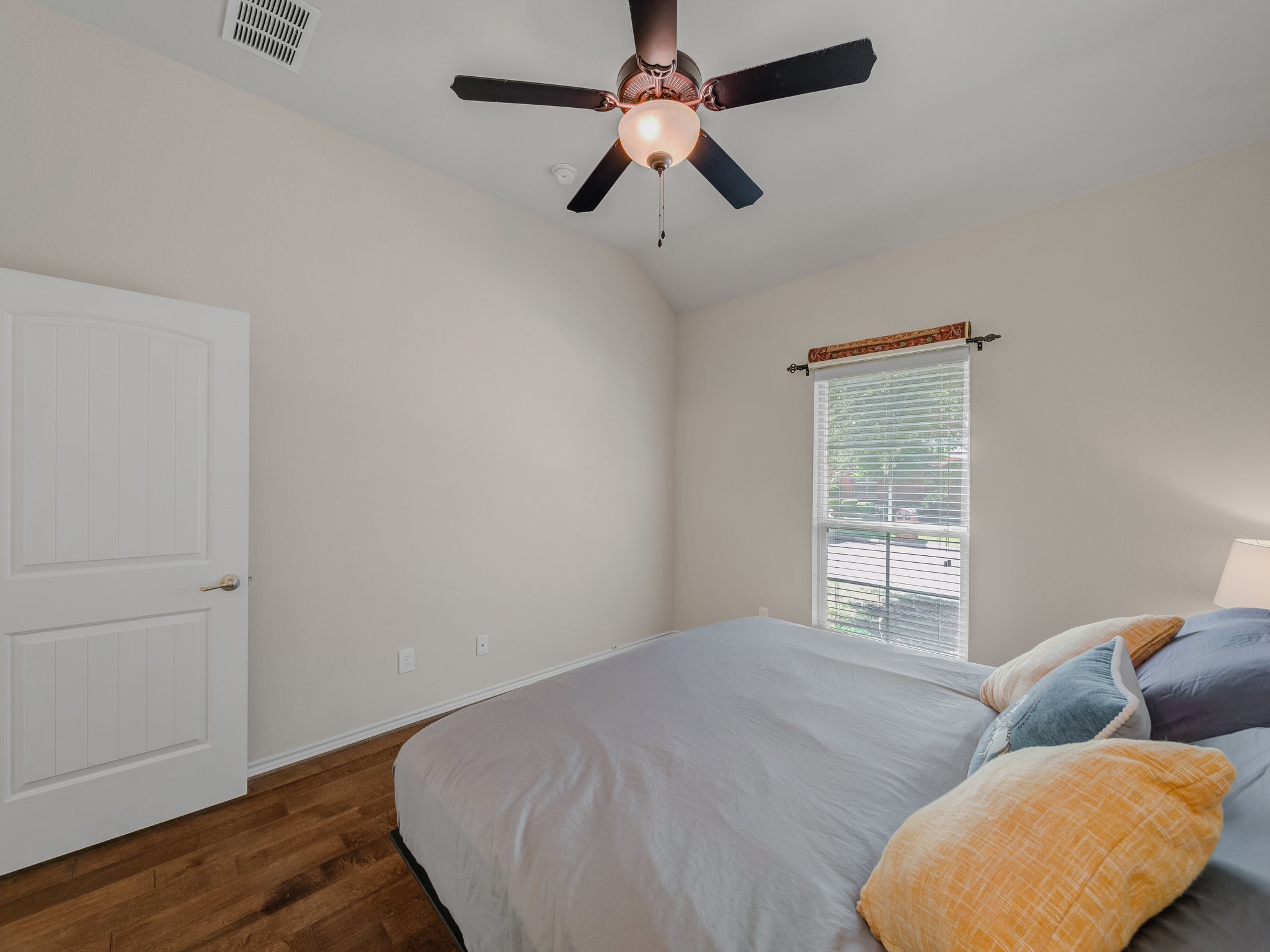 10216 Boyton Canyon Road