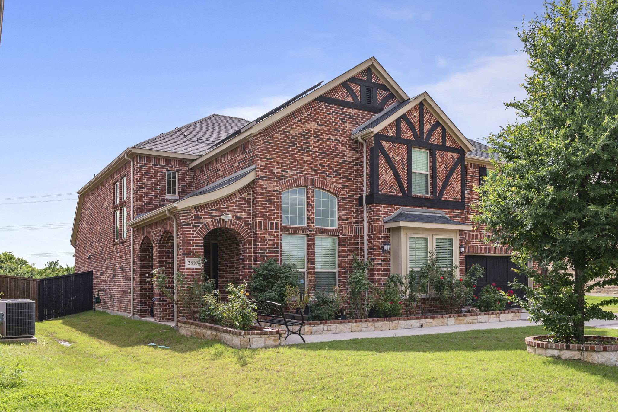 2819 Cape Buffalo Trail