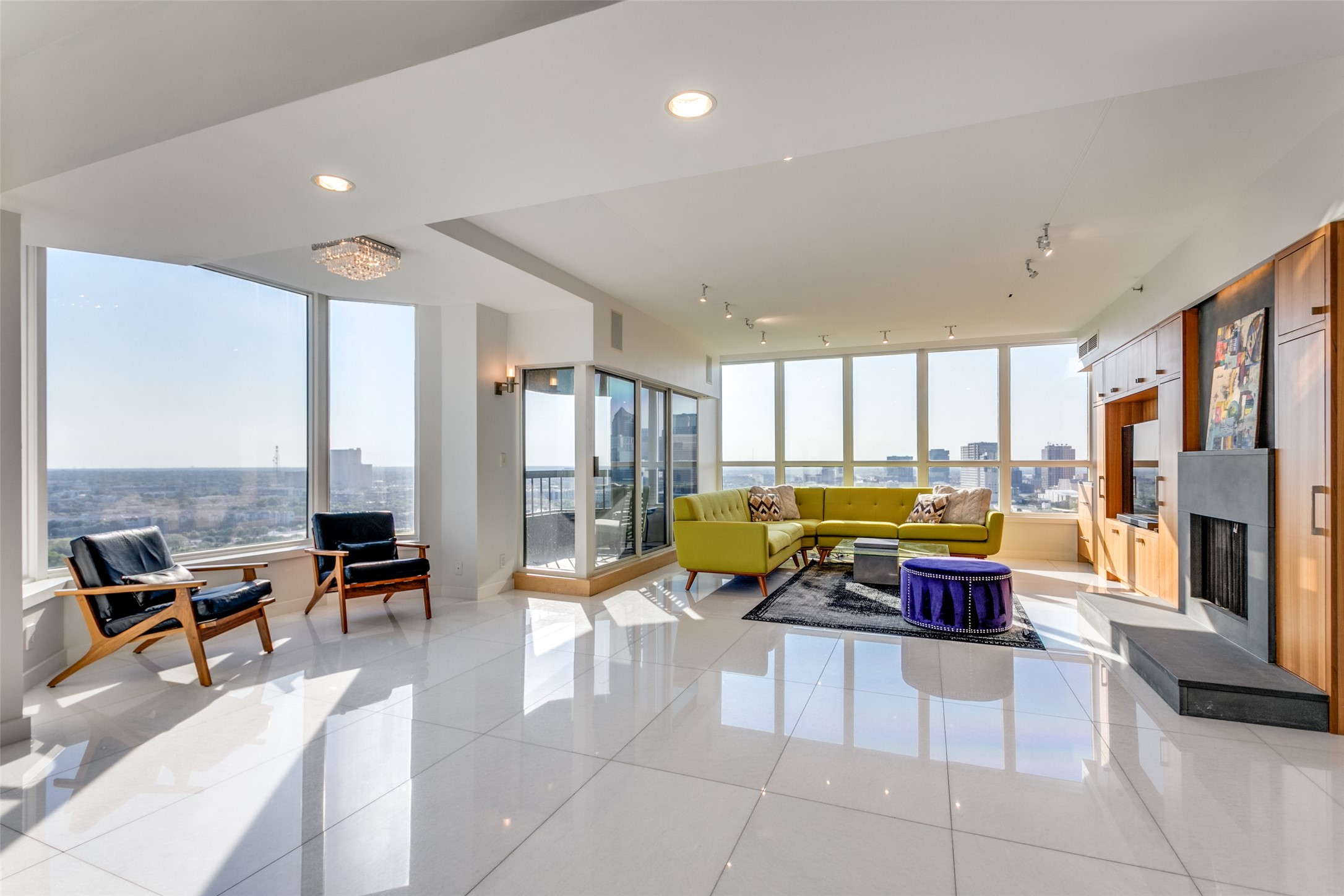3030 Mckinney Avenue 2301