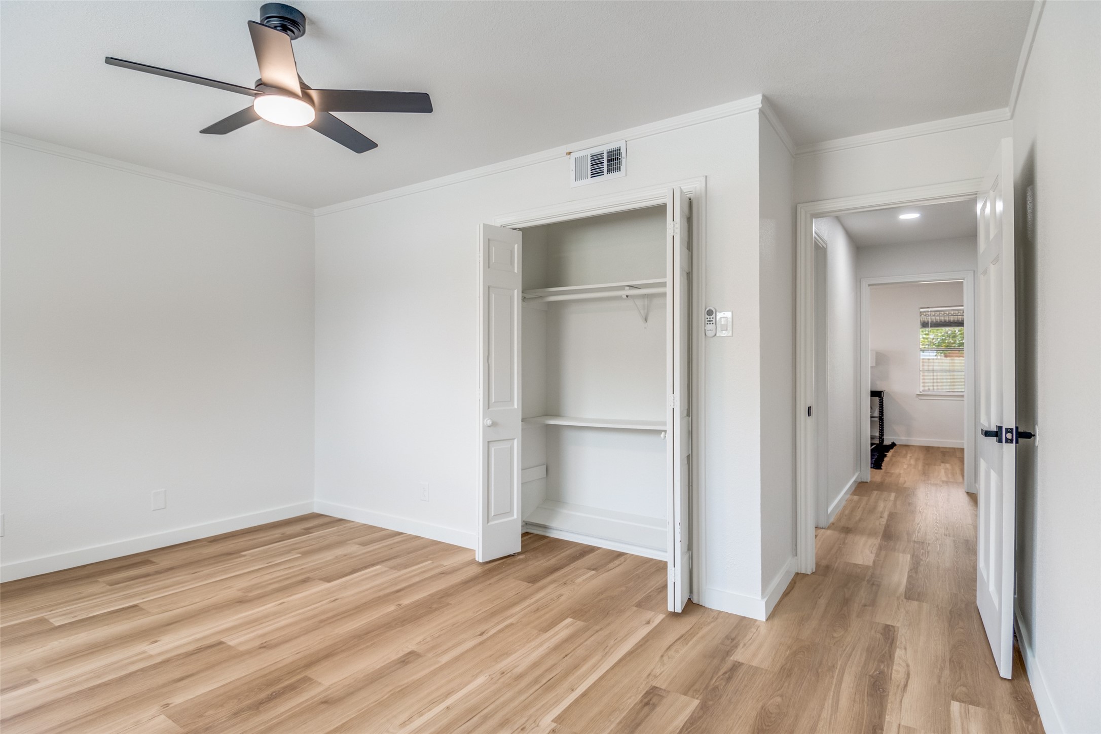 1318 Mayfield Avenue