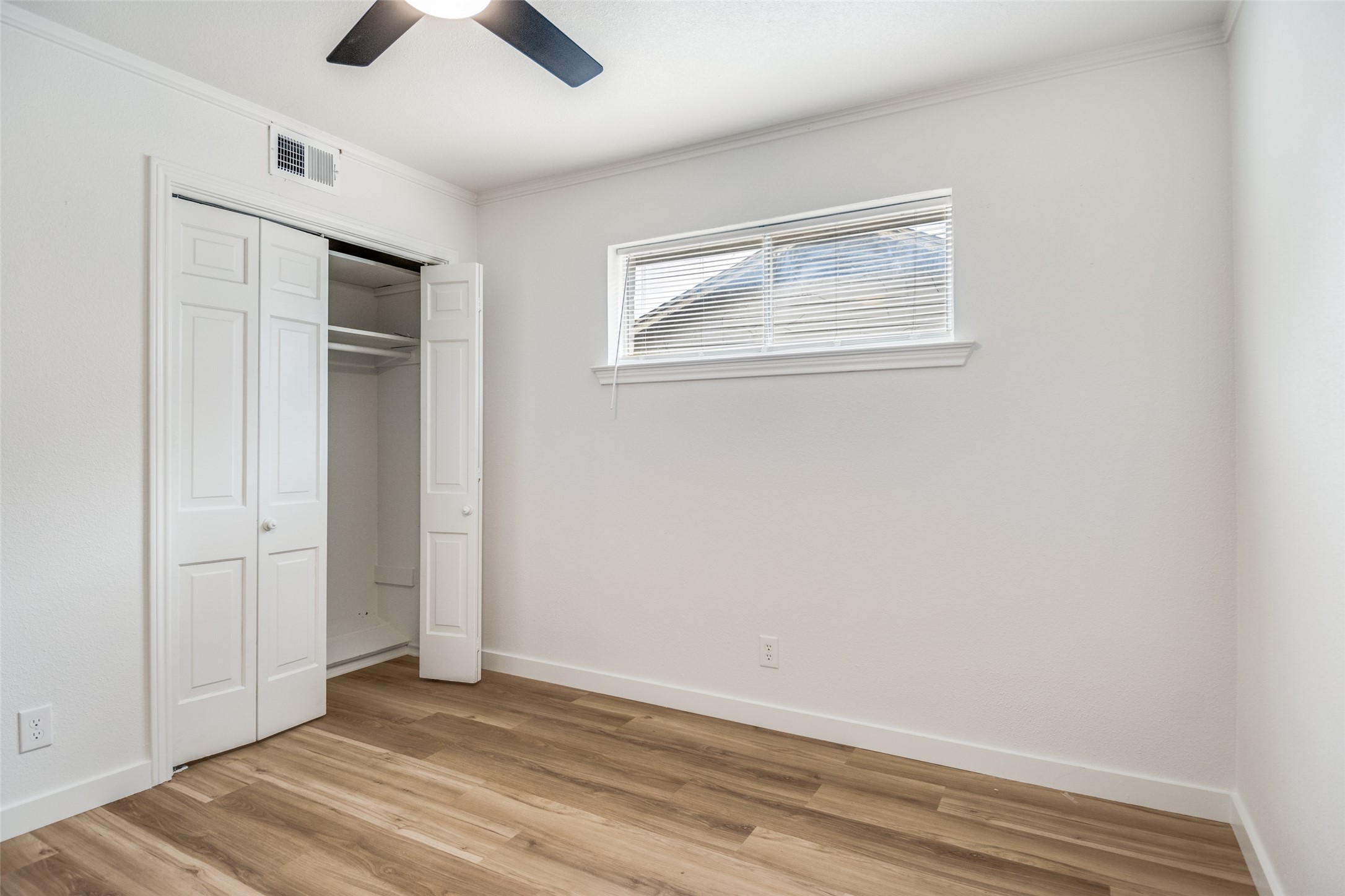 1318 Mayfield Avenue
