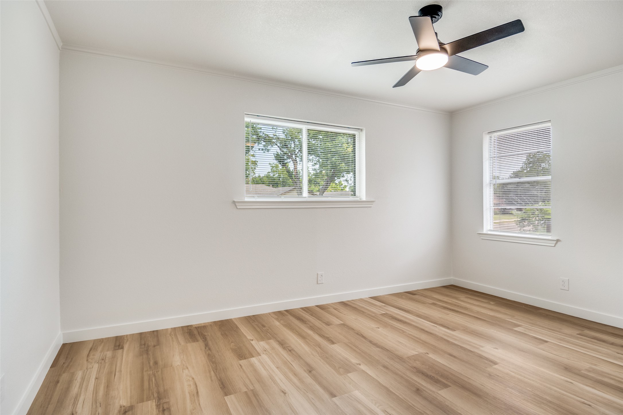 1318 Mayfield Avenue