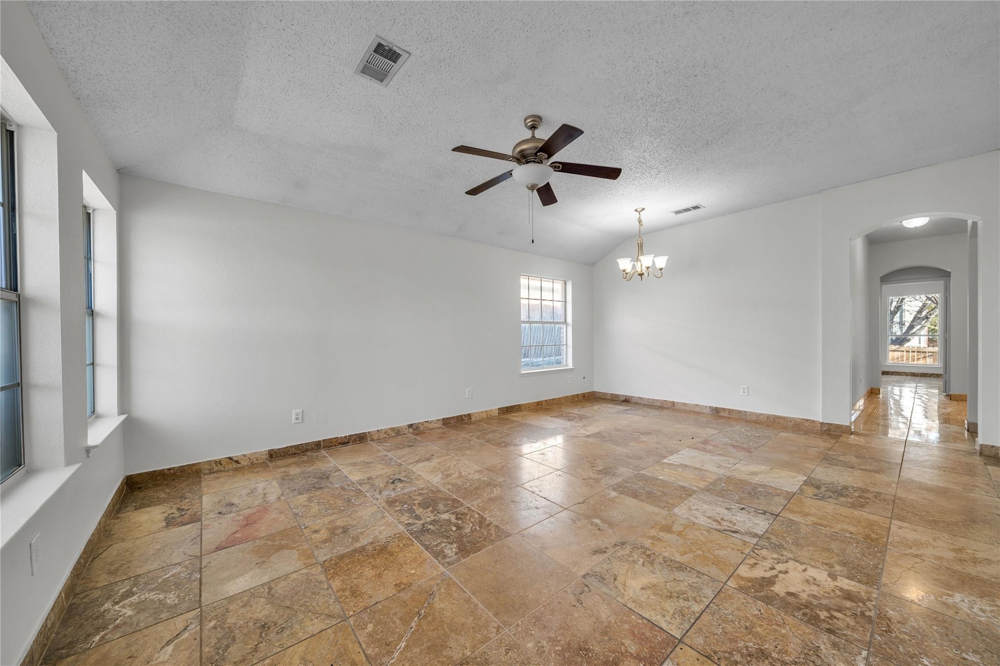 1406 Courtland Drive