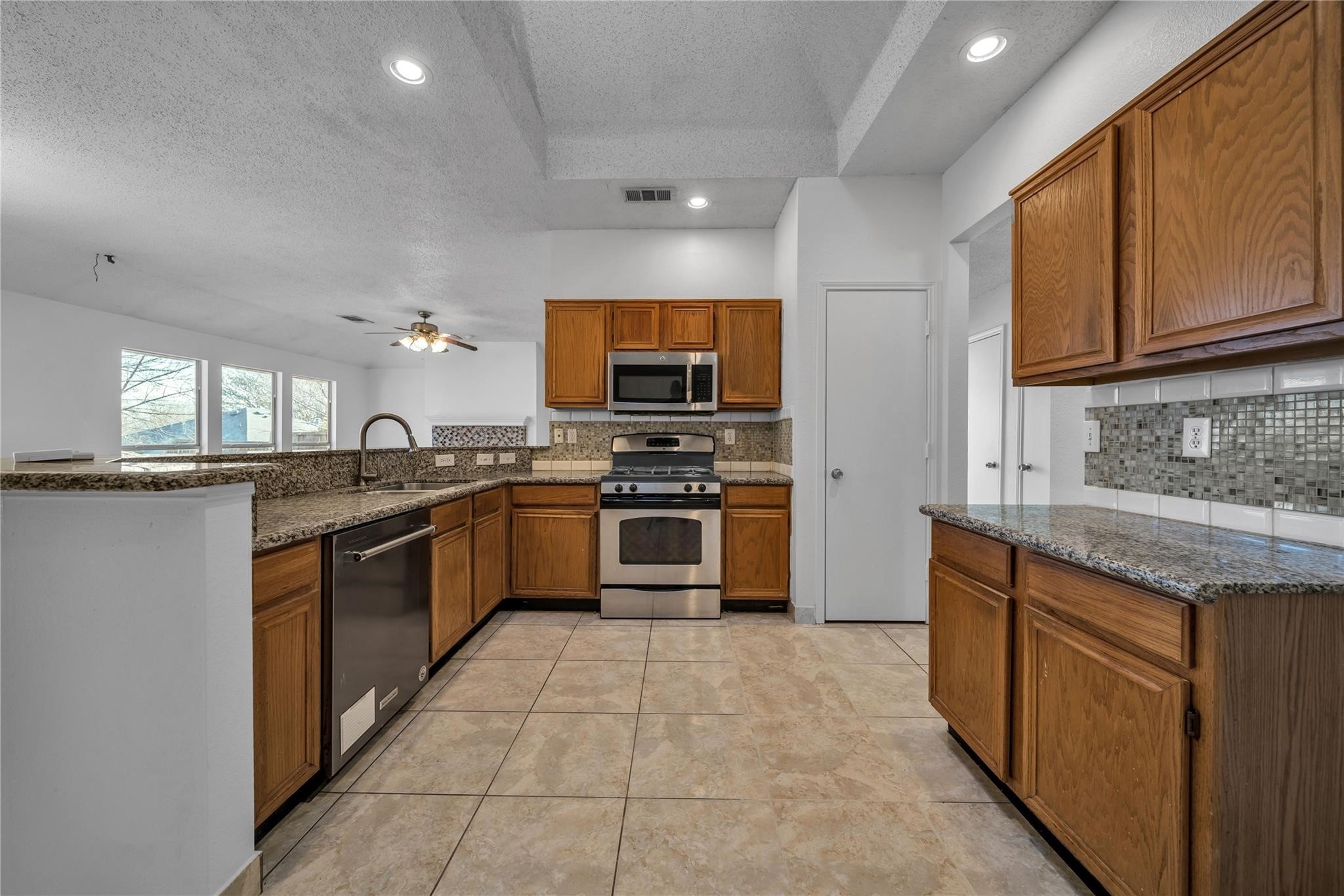 1406 Courtland Drive