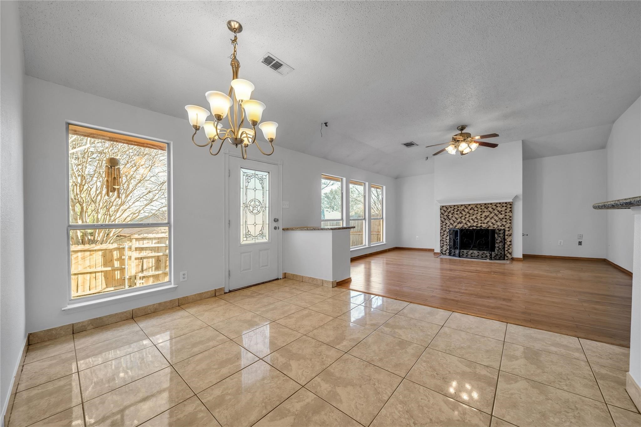 1406 Courtland Drive