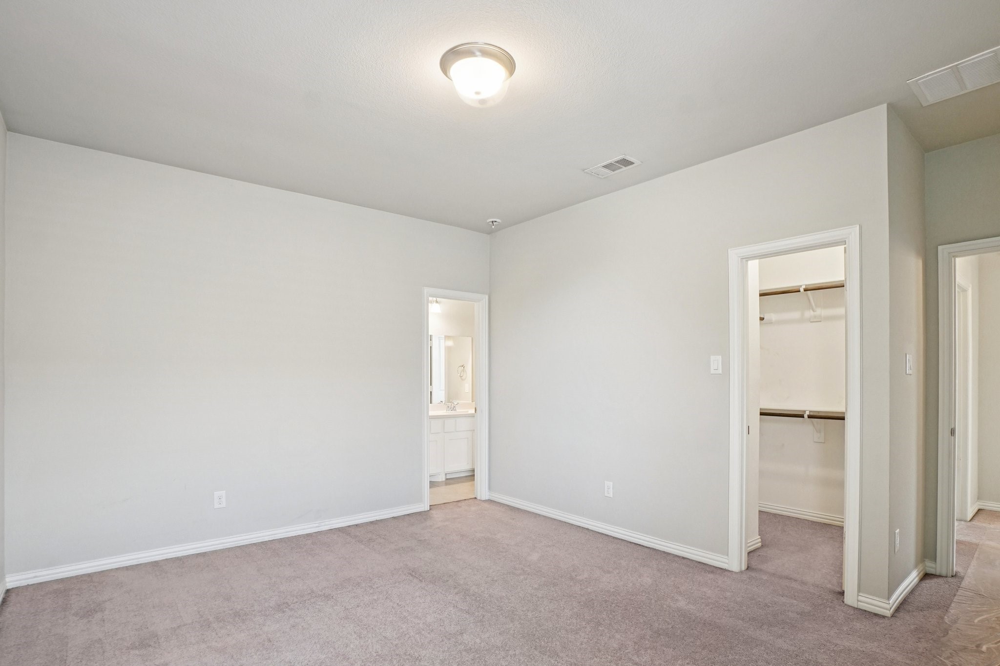 1573 William Way