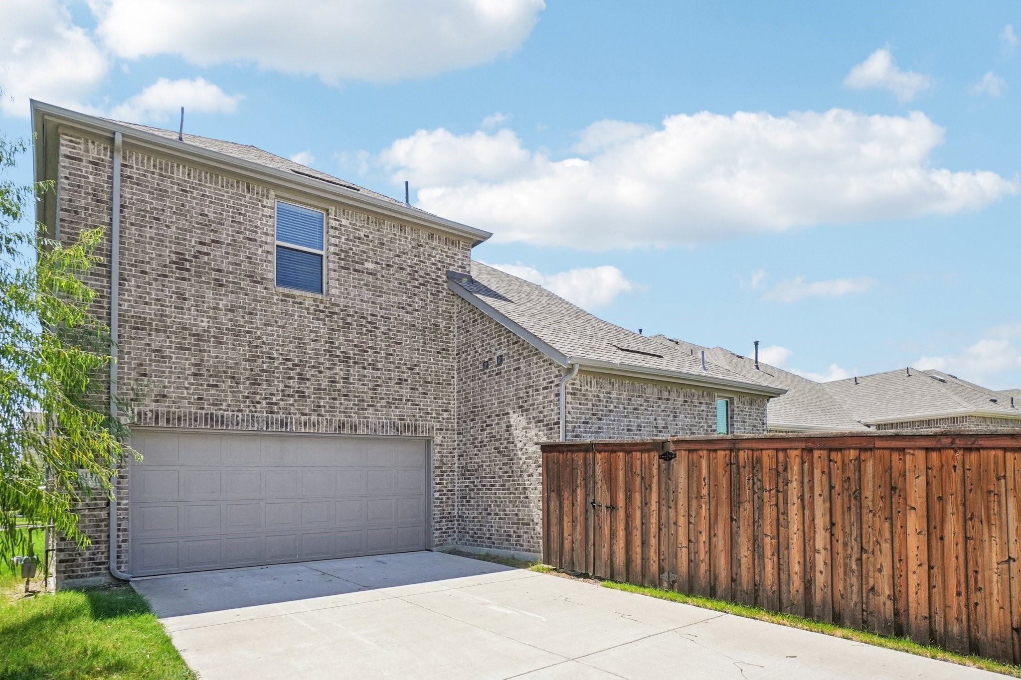 1573 William Way