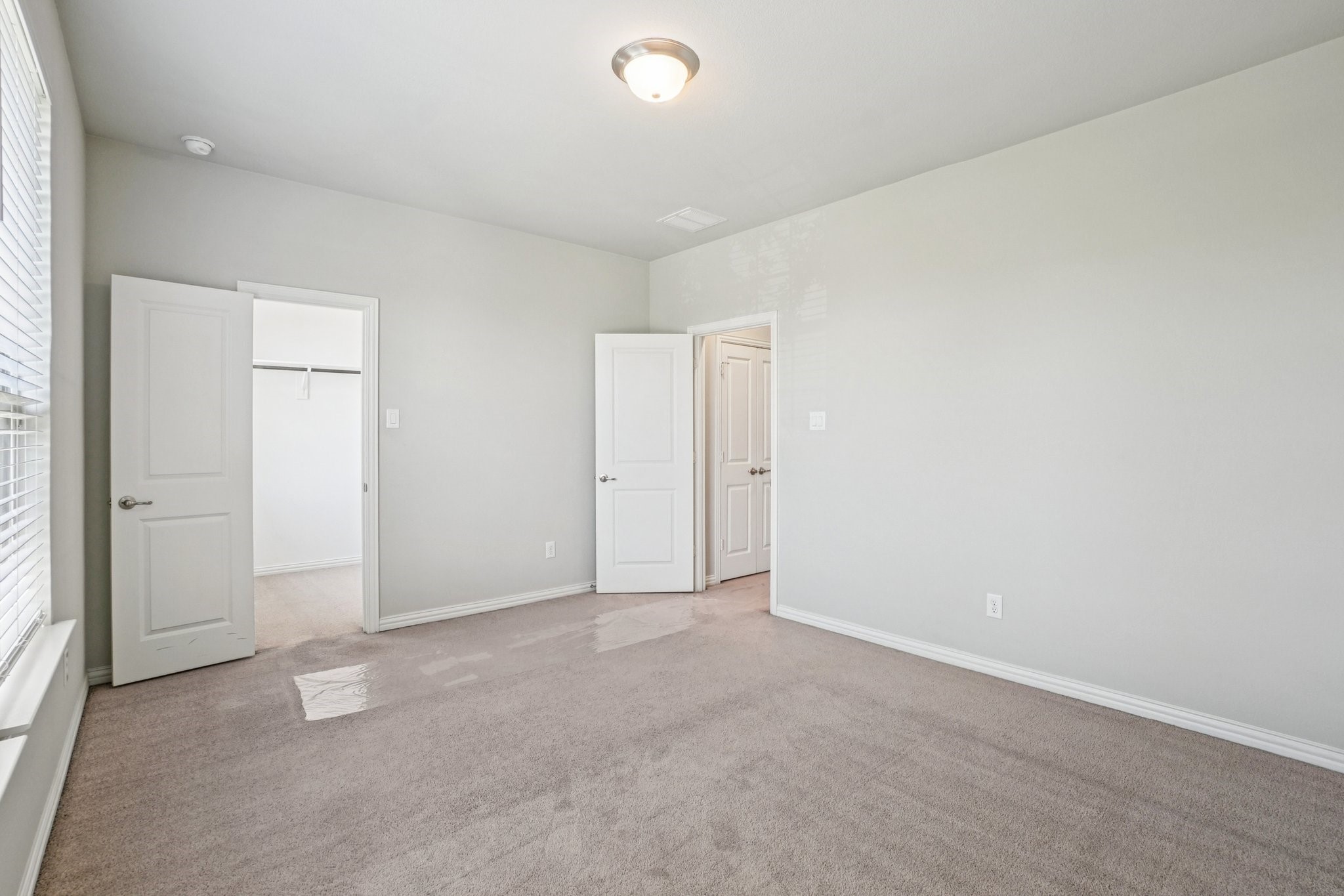 1573 William Way