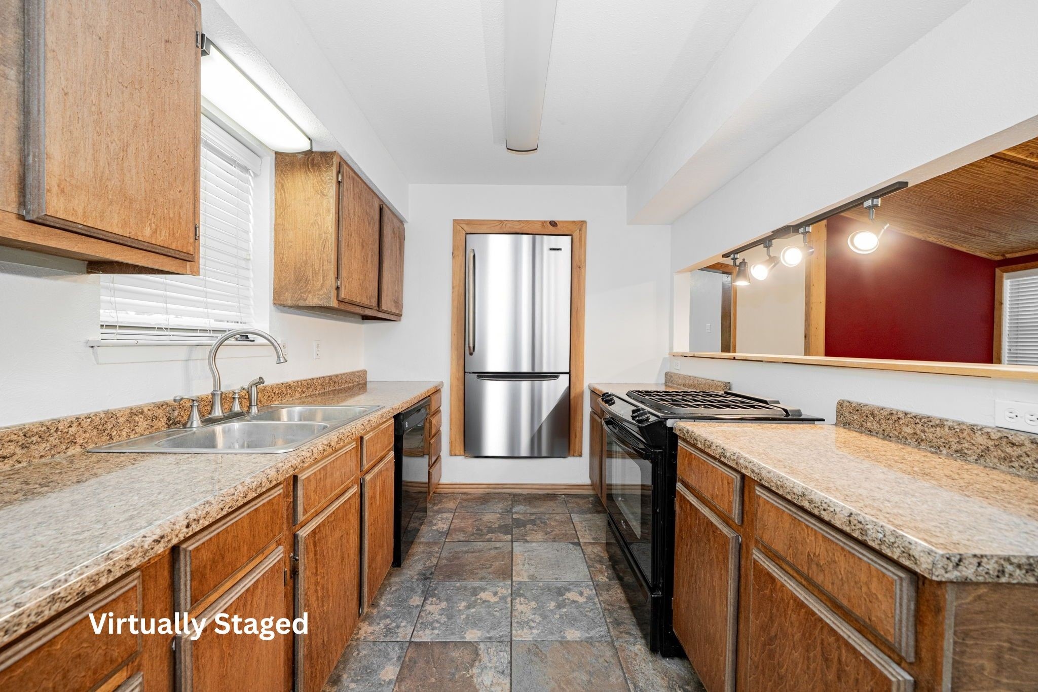803 S 4th Street