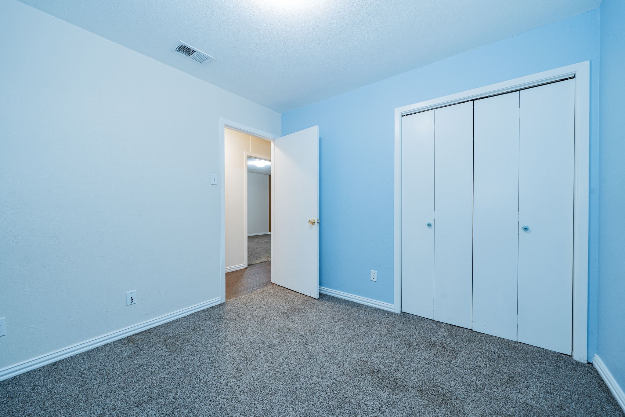 803 S 4th Street