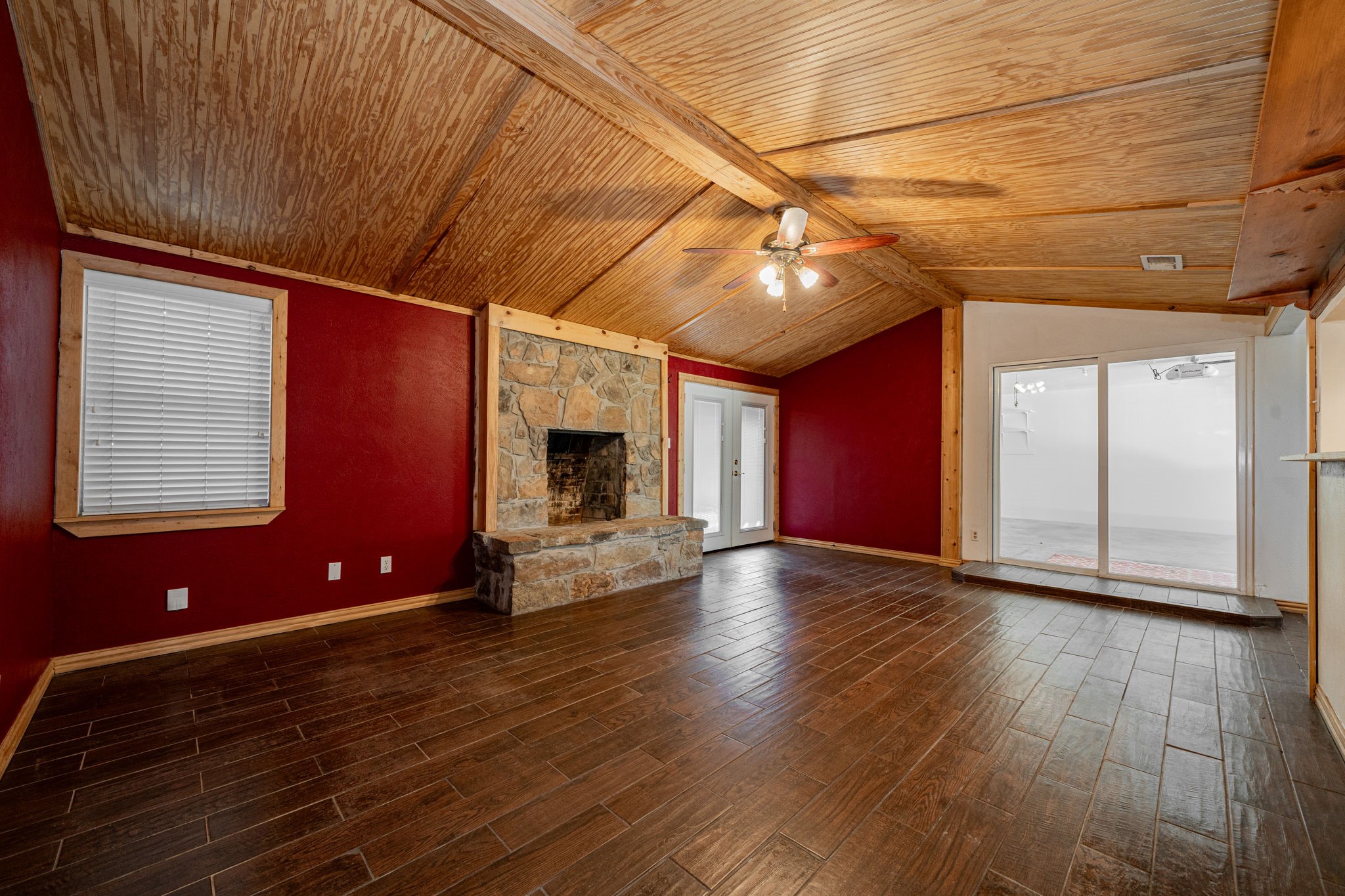 803 S 4th Street