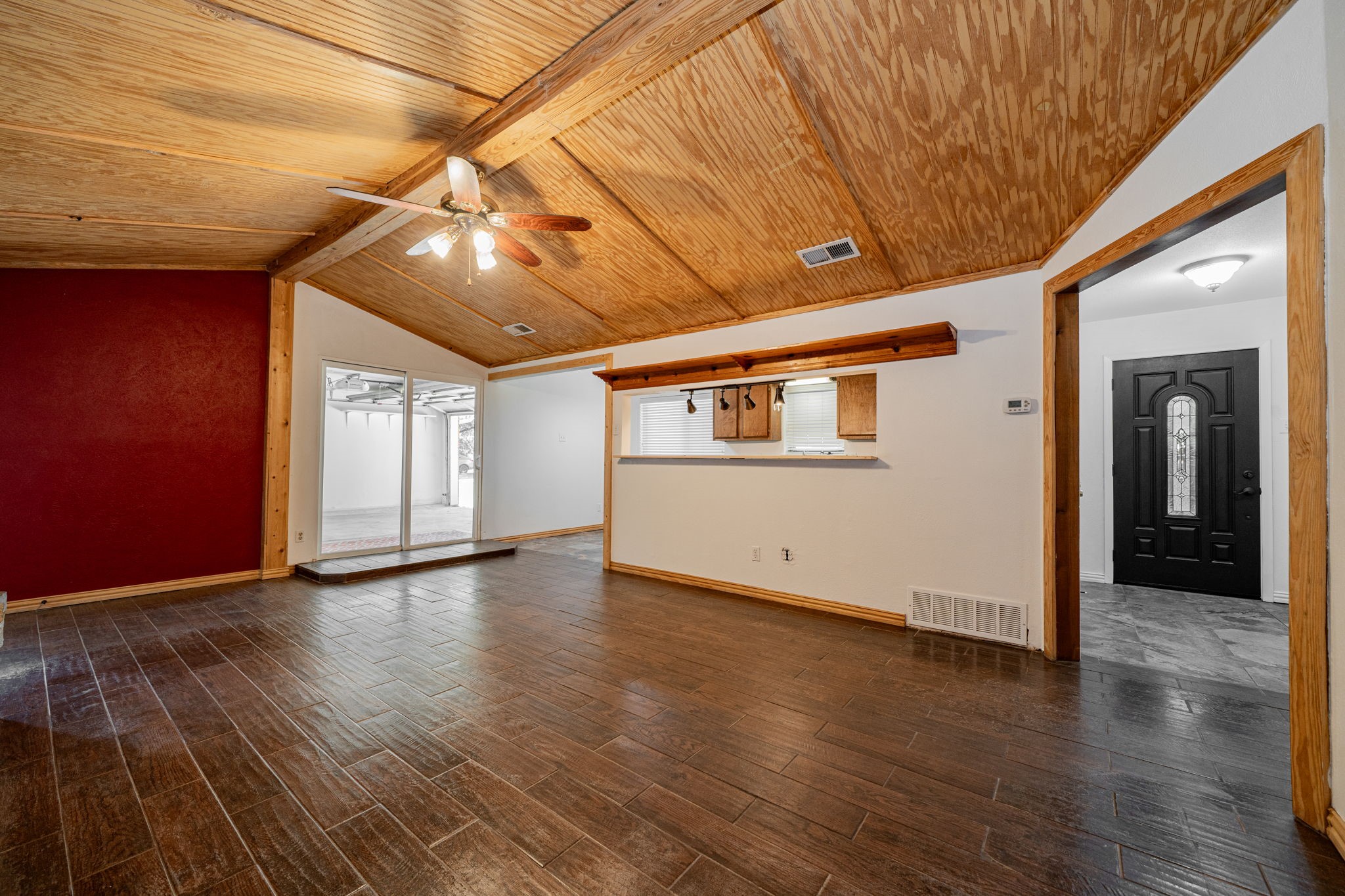 803 S 4th Street