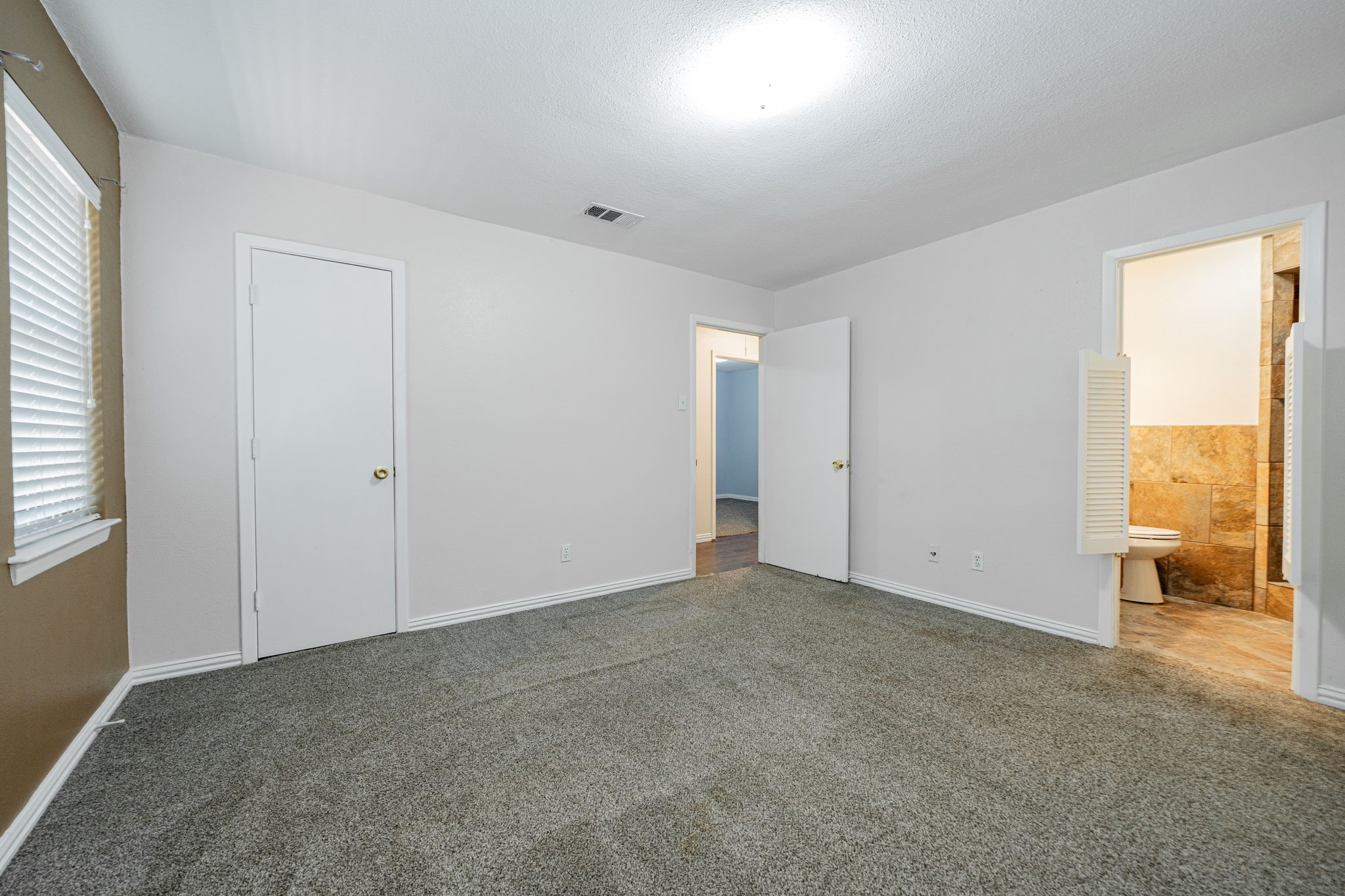 803 S 4th Street