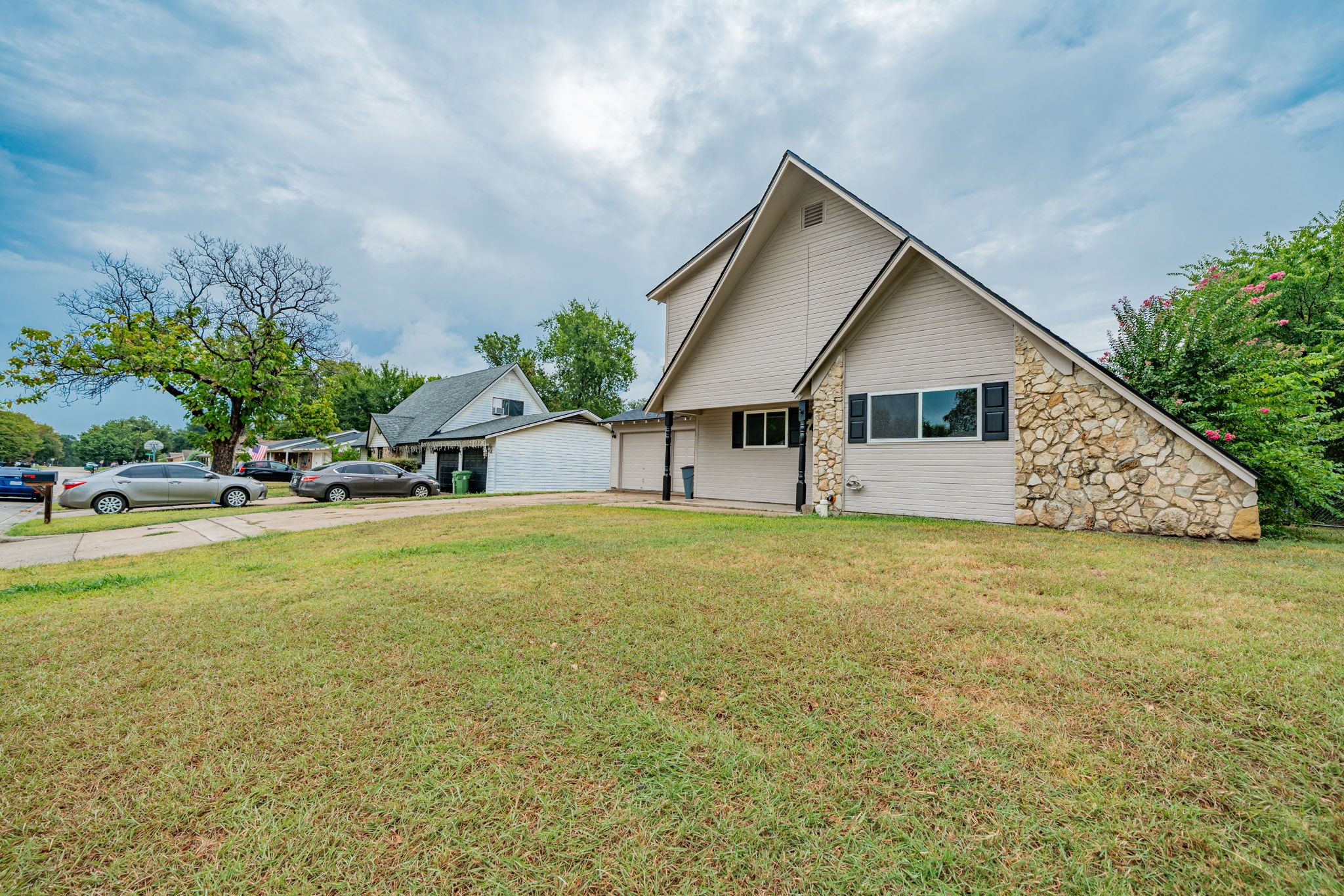 741 Ponderosa Drive