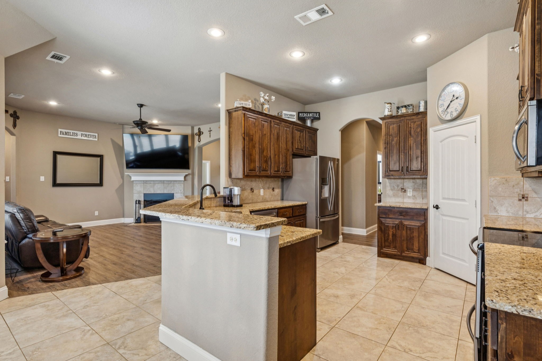 2220 Kandy Lane