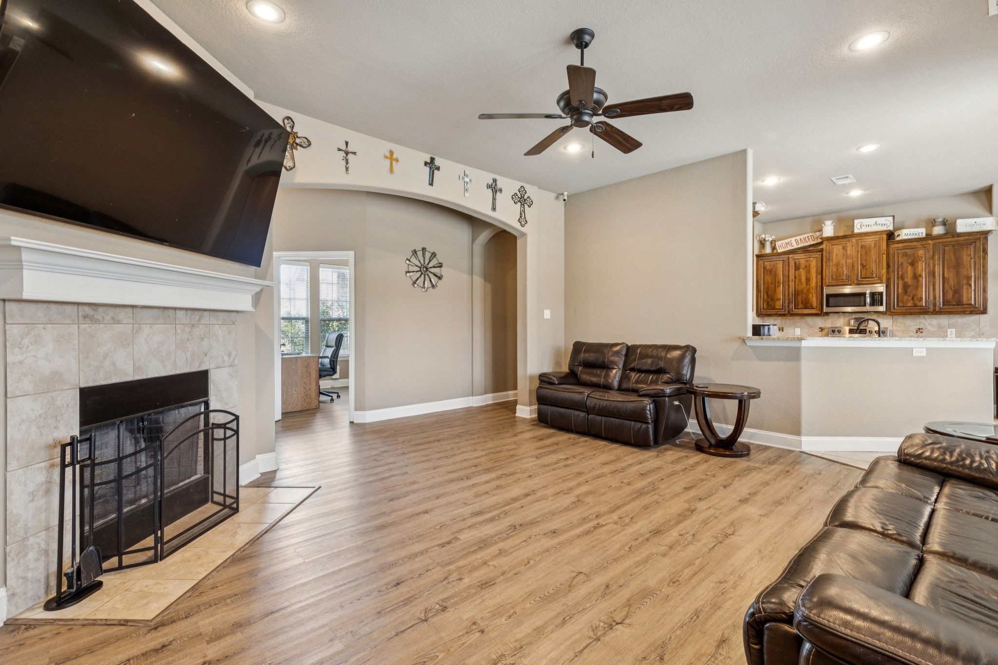 2220 Kandy Lane