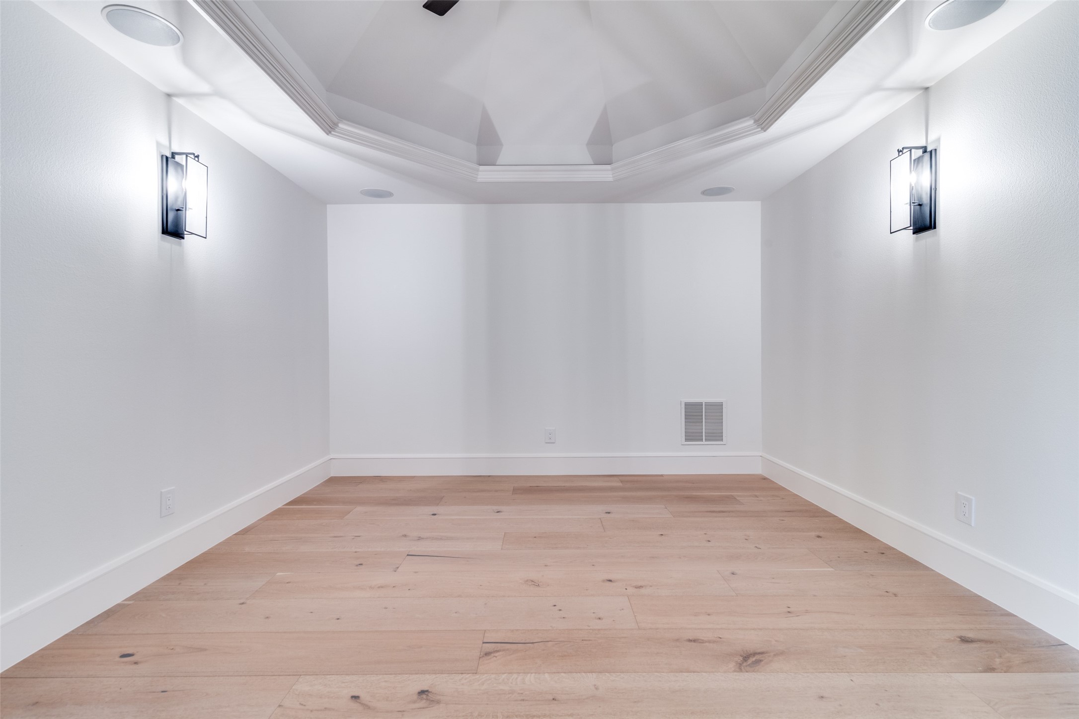 516 Heathland Crossing