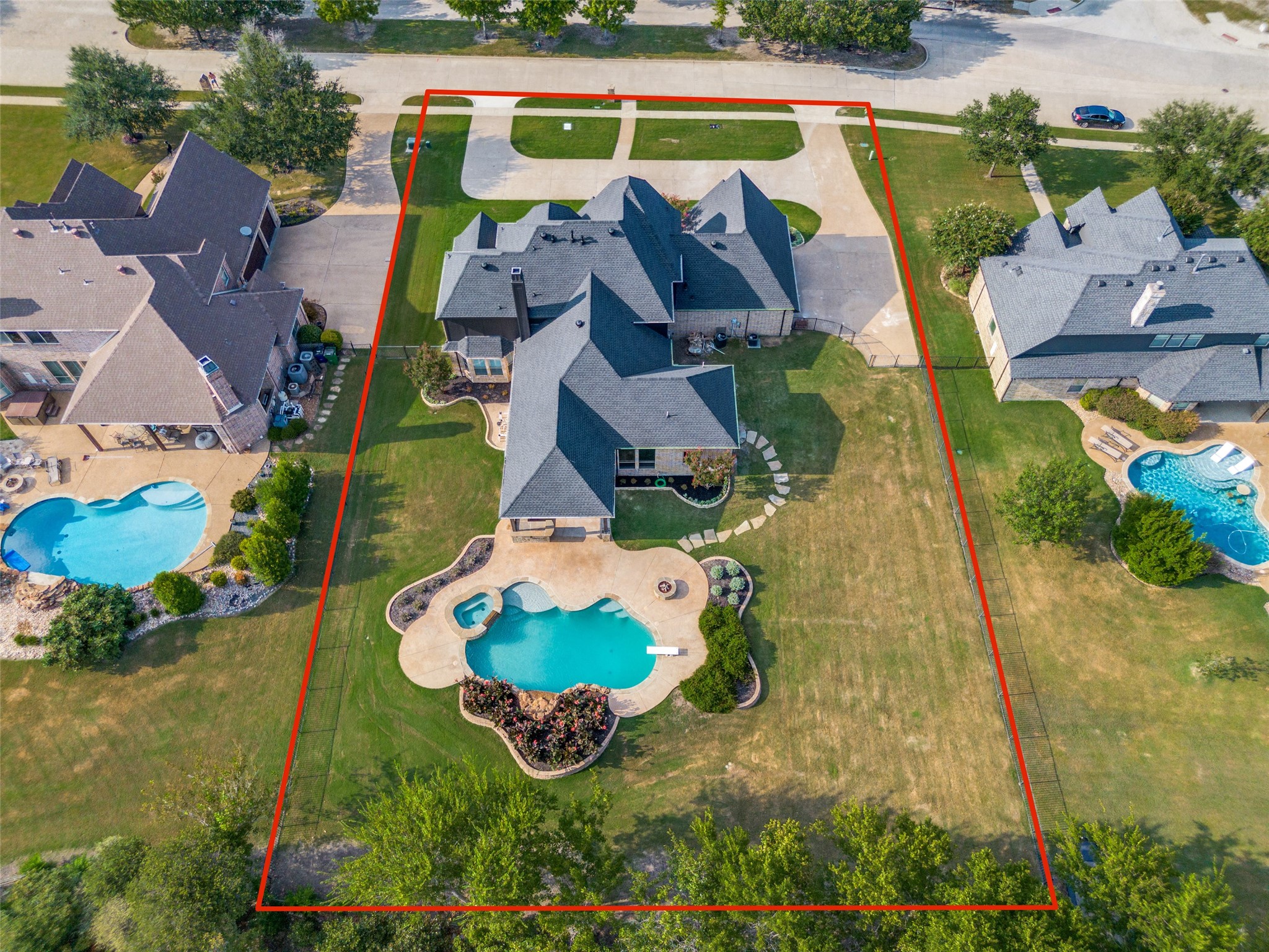 516 Heathland Crossing