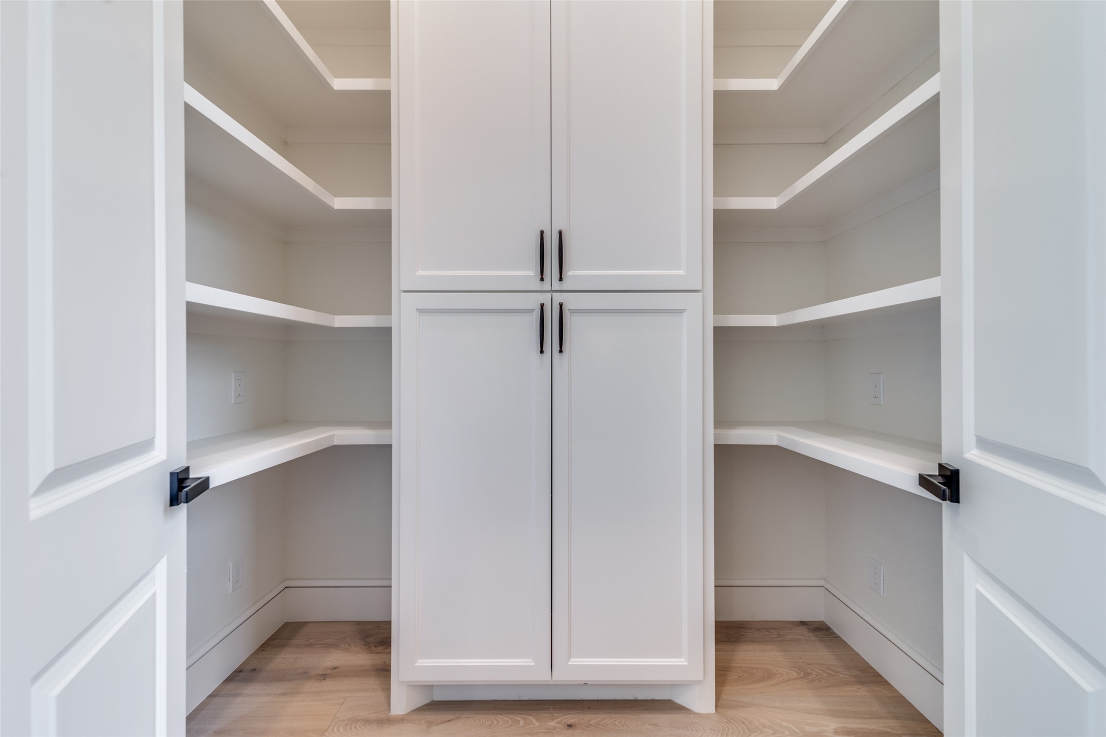 516 Heathland Crossing