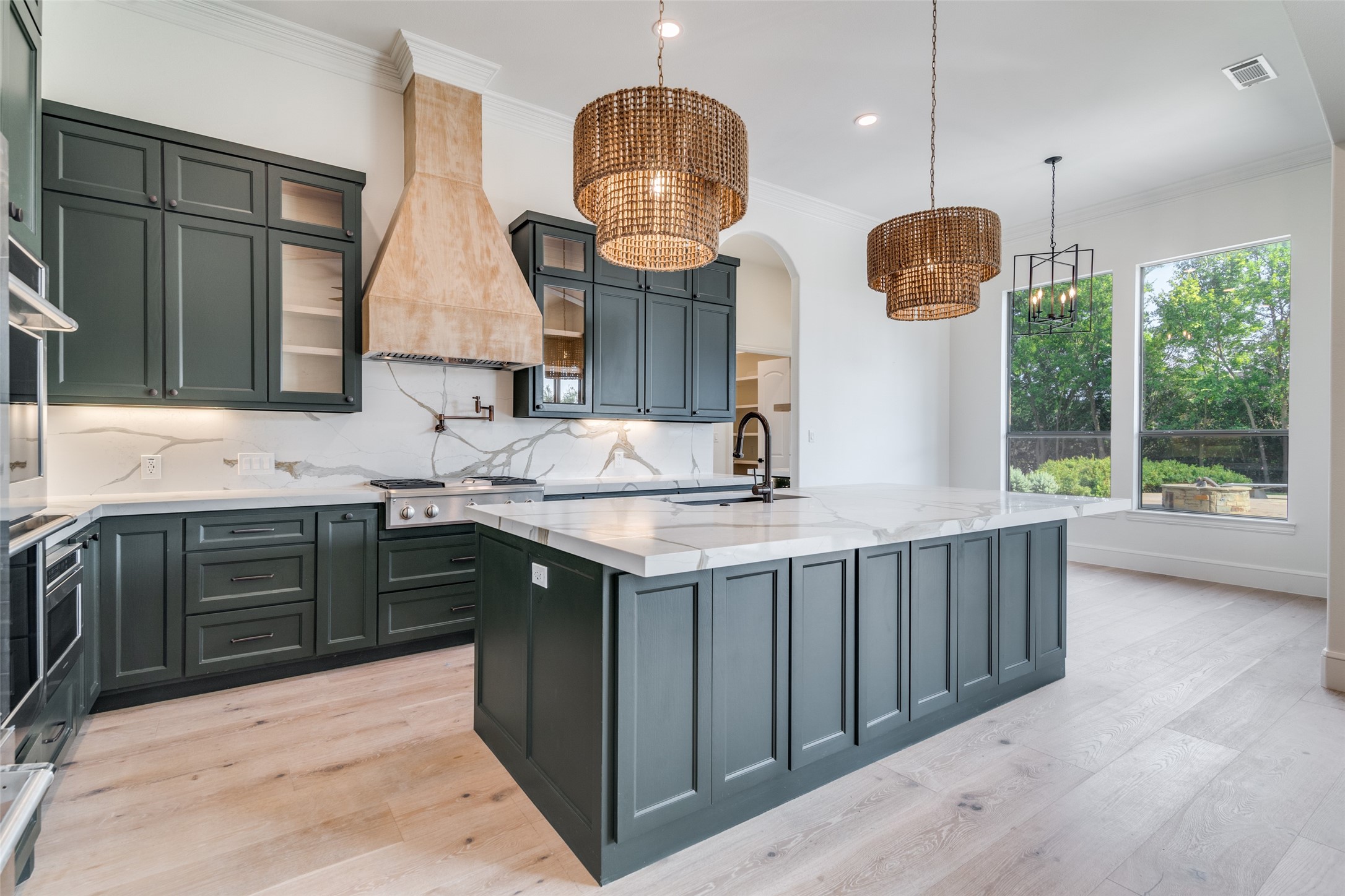 516 Heathland Crossing