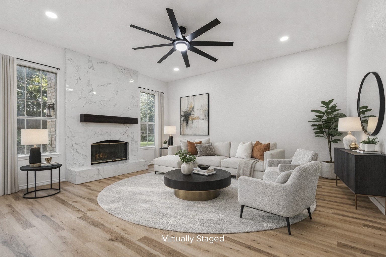 915 Inverness Circle