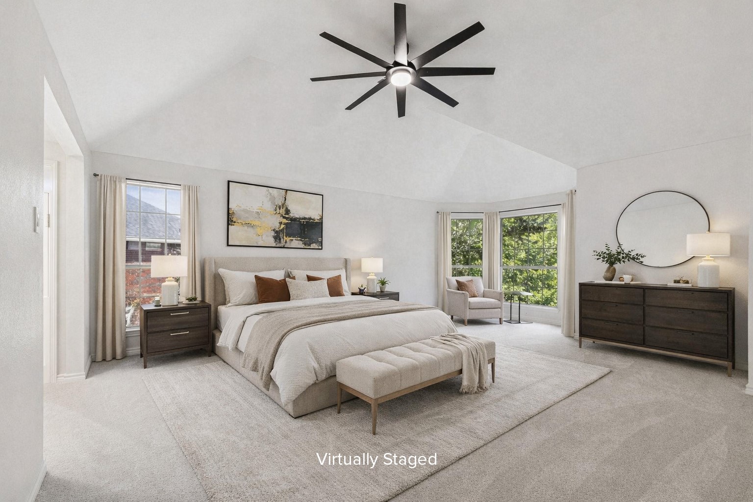 915 Inverness Circle