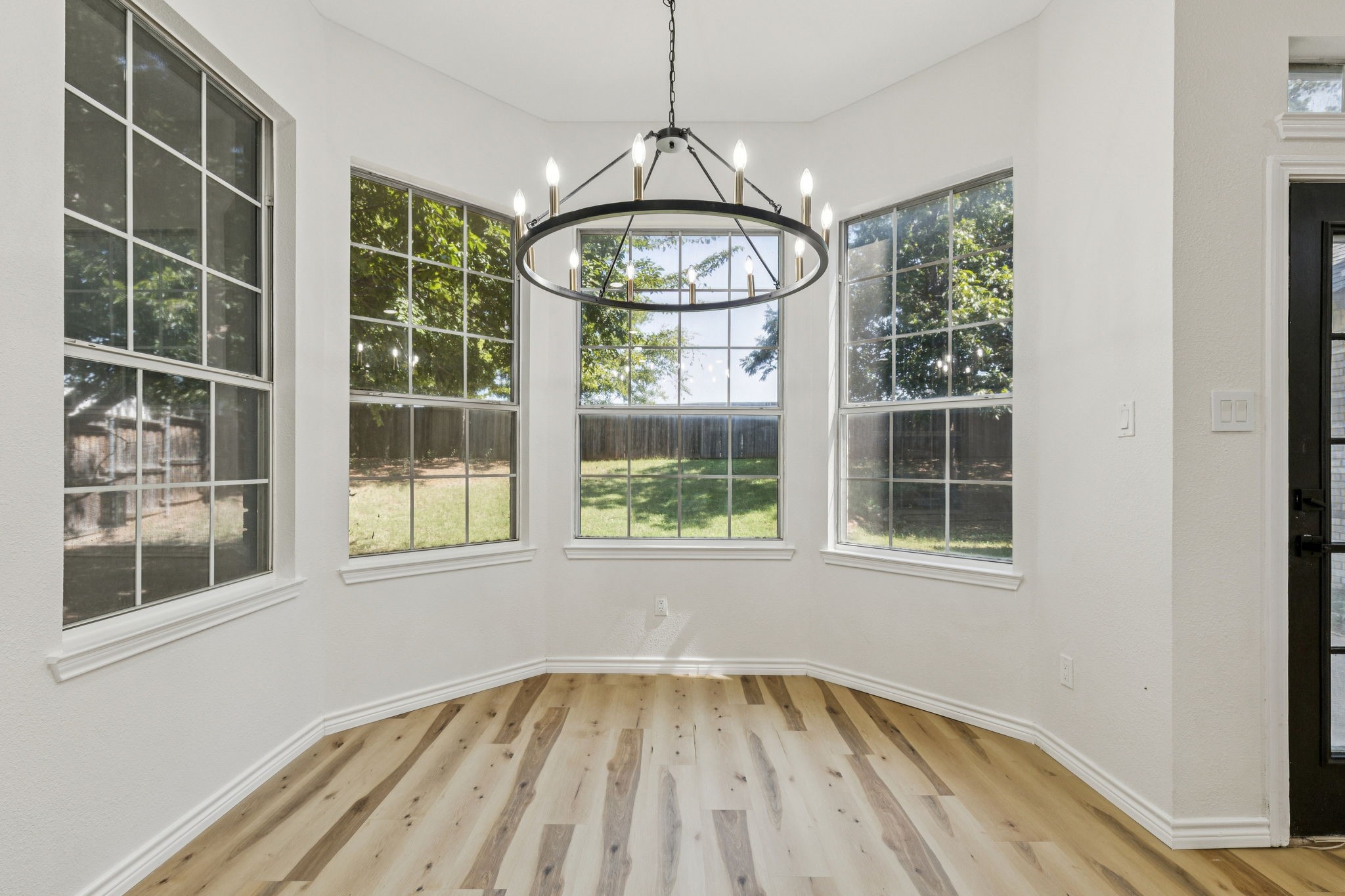 915 Inverness Circle