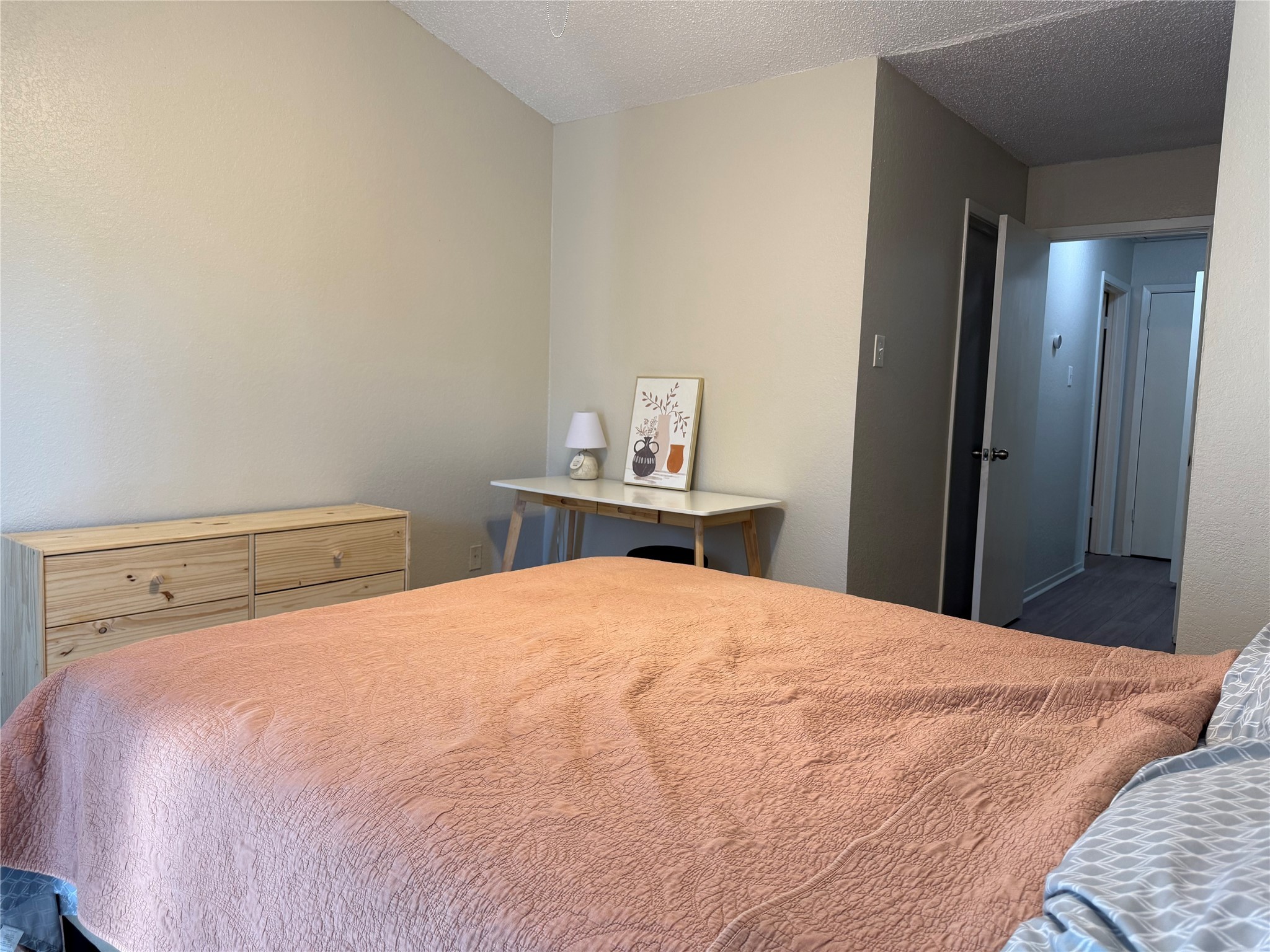 2500 E Park Boulevard W5