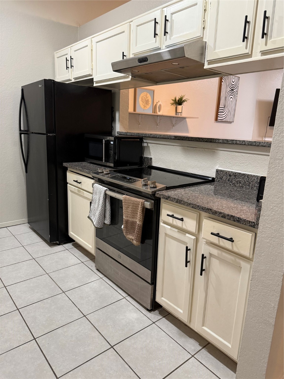 2500 E Park Boulevard W5