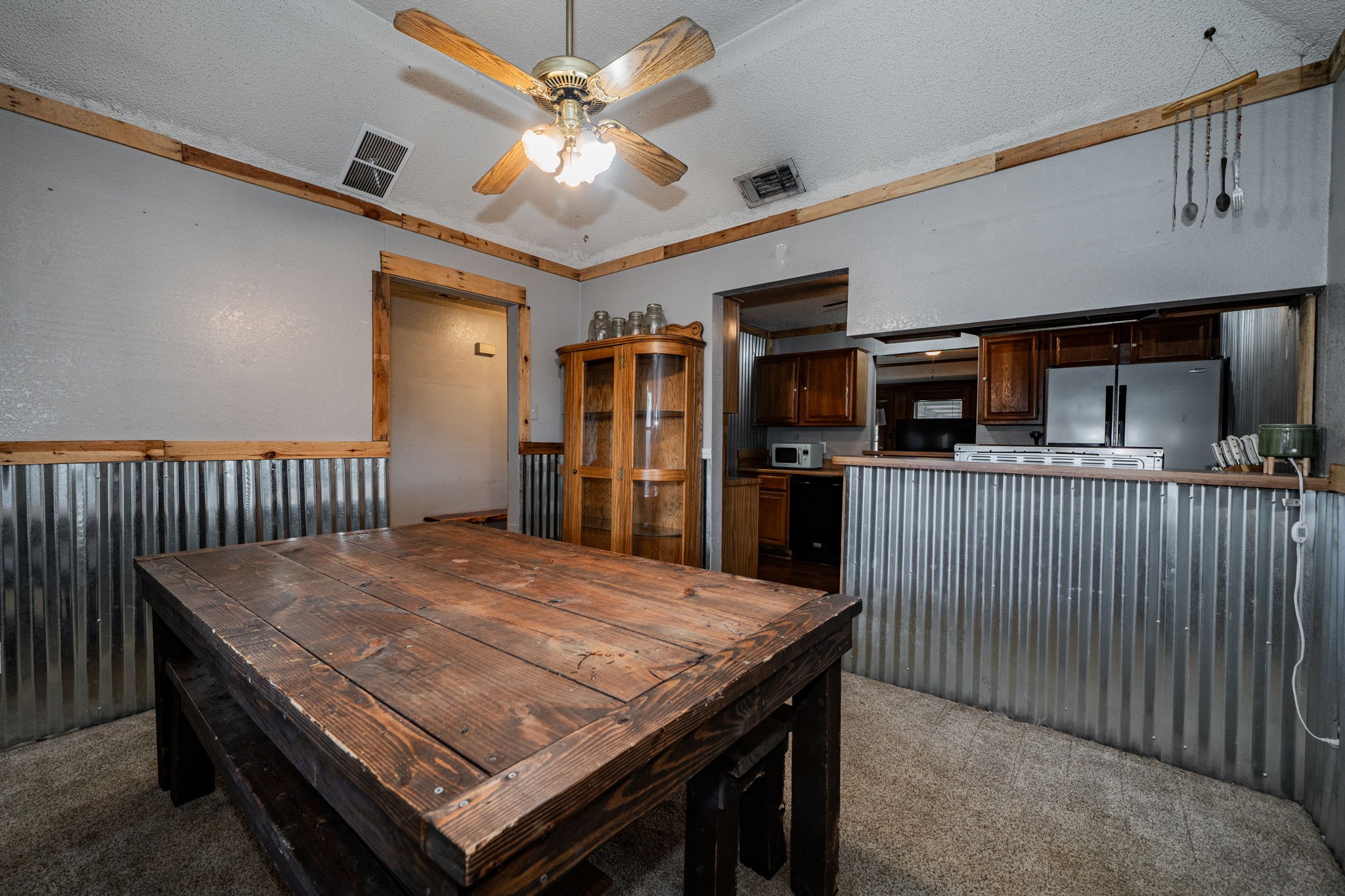 709 Azalea Drive