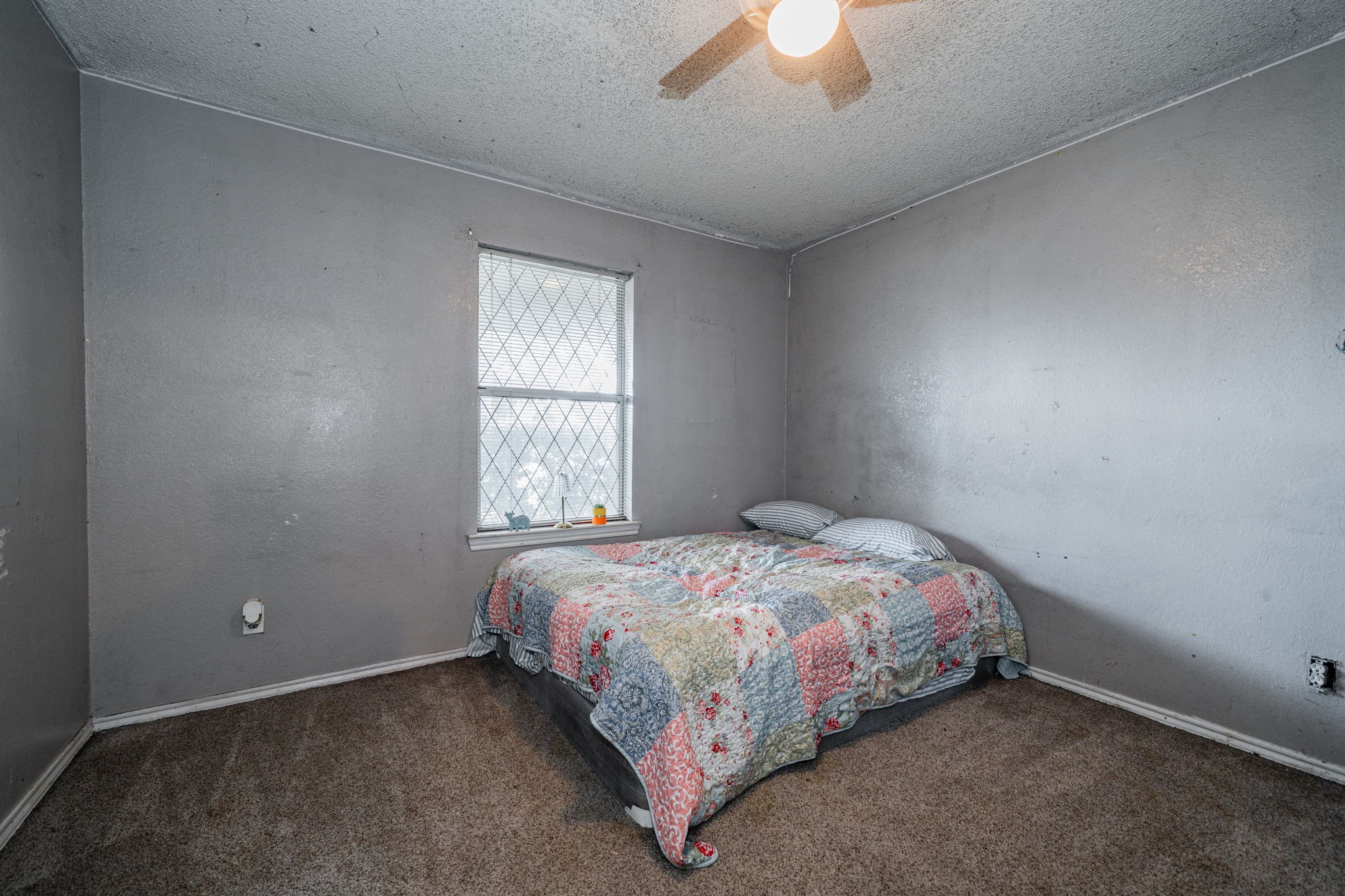 709 Azalea Drive
