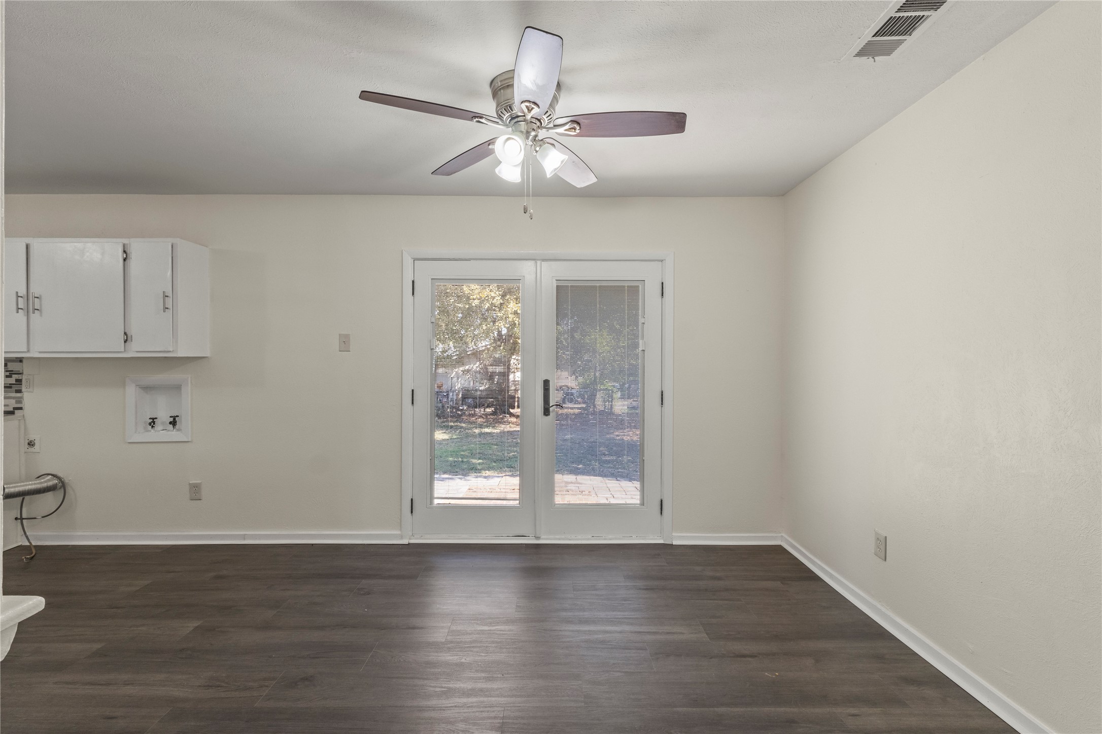 7904 Silverdale Drive