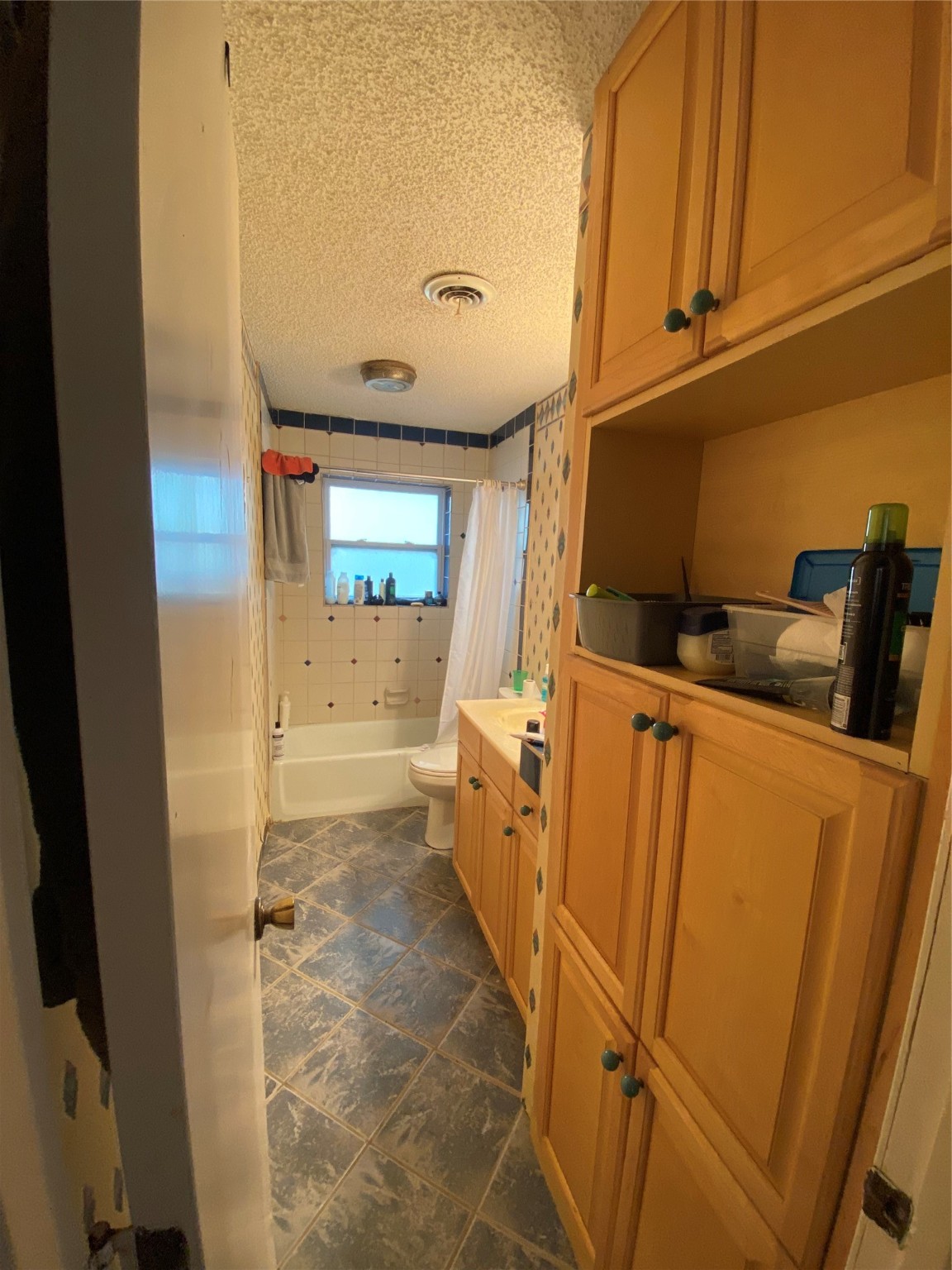 502 Ermine Drive