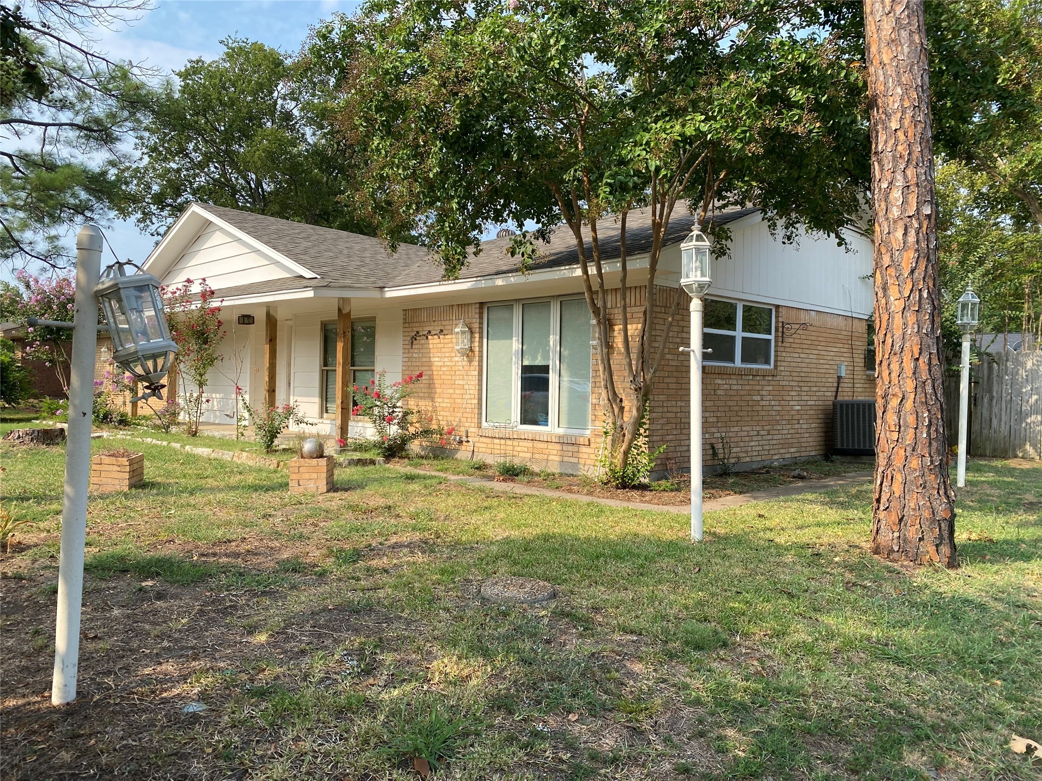 502 Ermine Drive