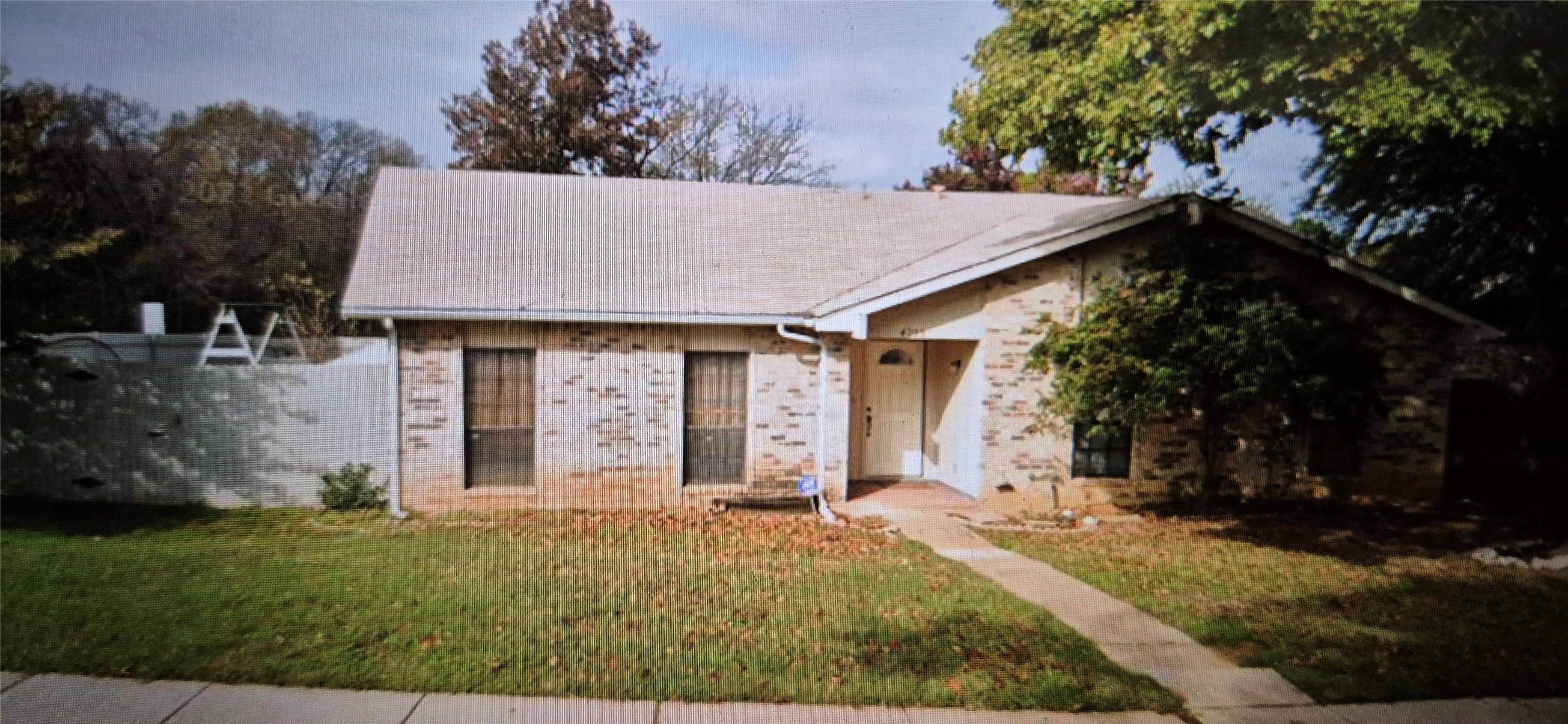 4205 Avon Court