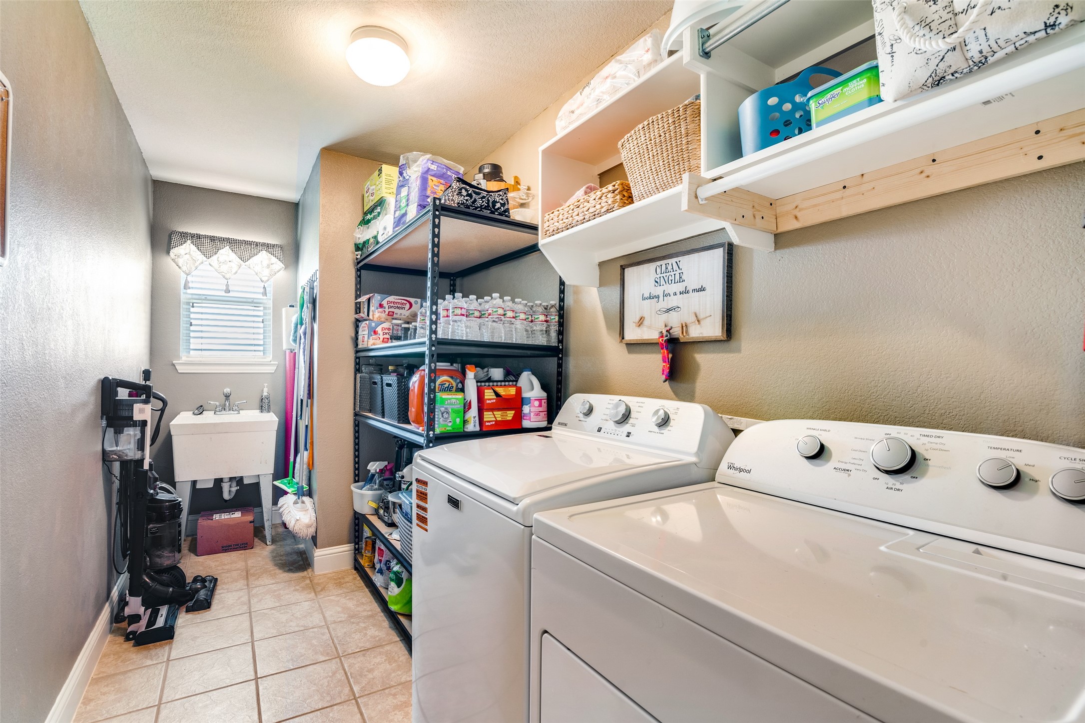 1202 Beacon Hill Court