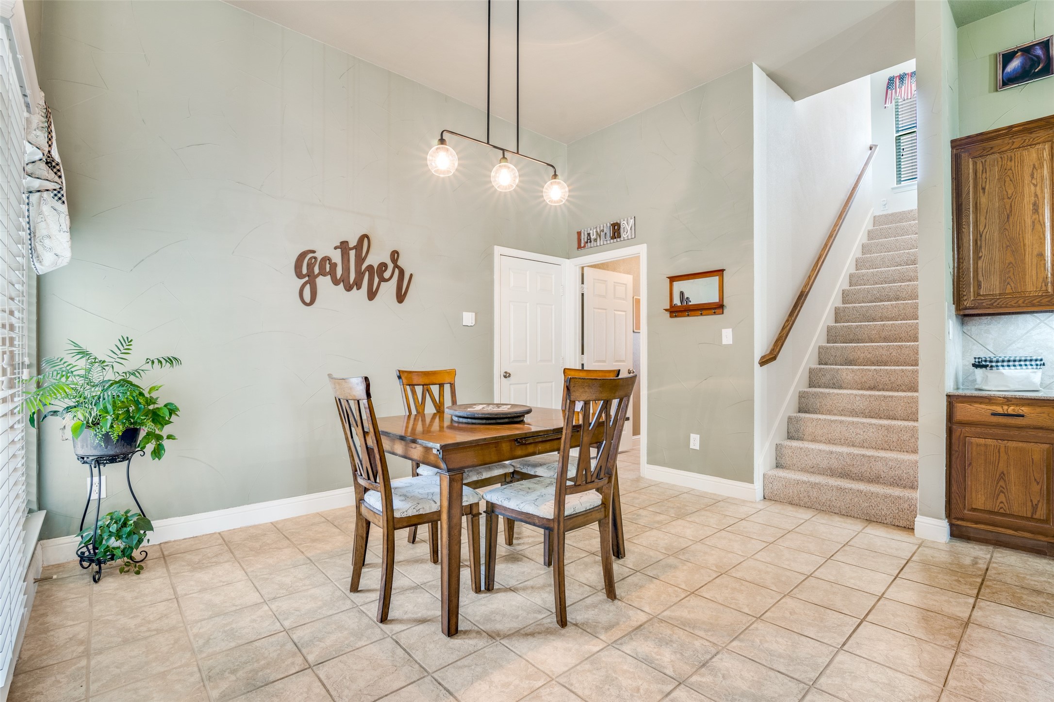 1202 Beacon Hill Court