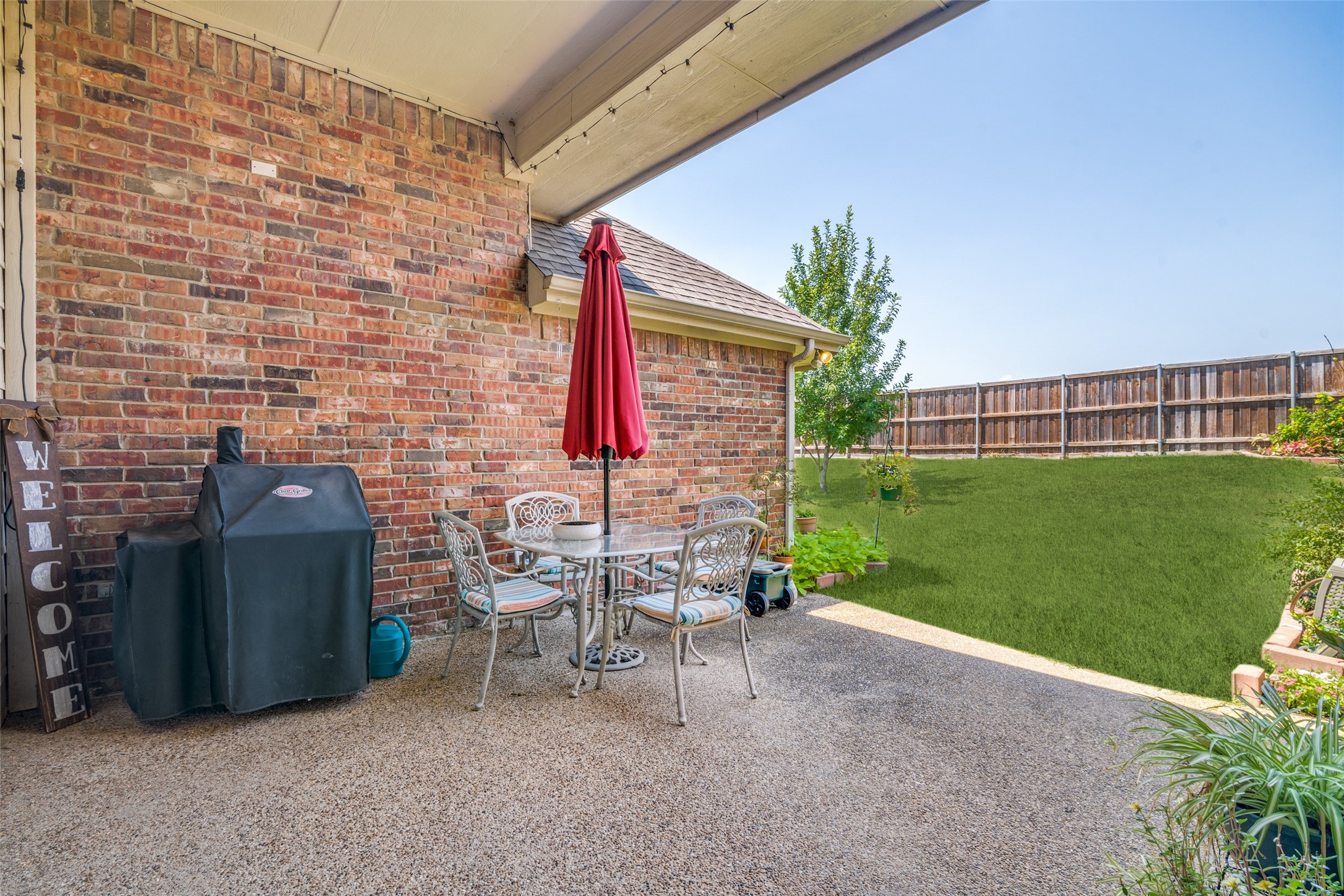 1202 Beacon Hill Court