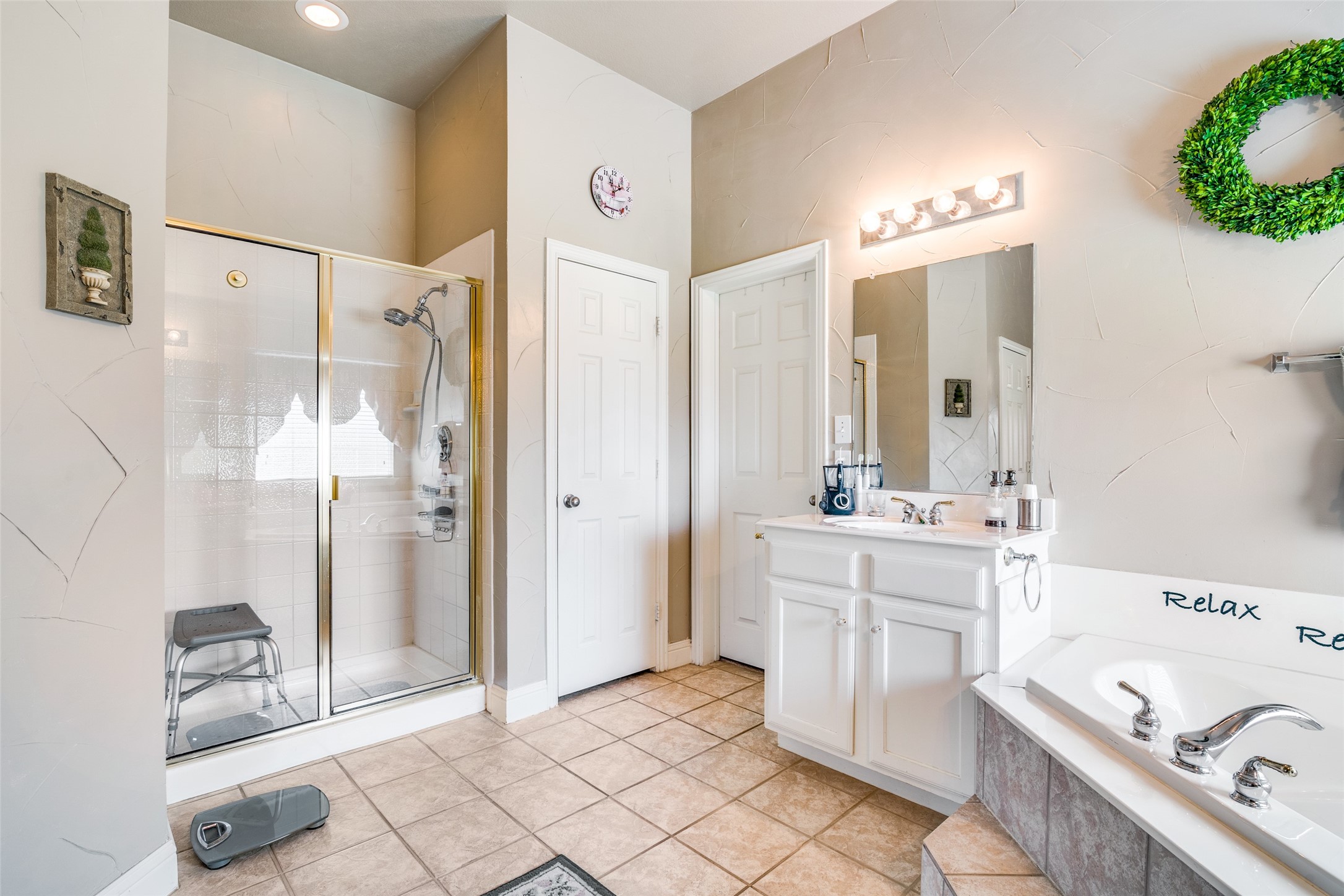 1202 Beacon Hill Court
