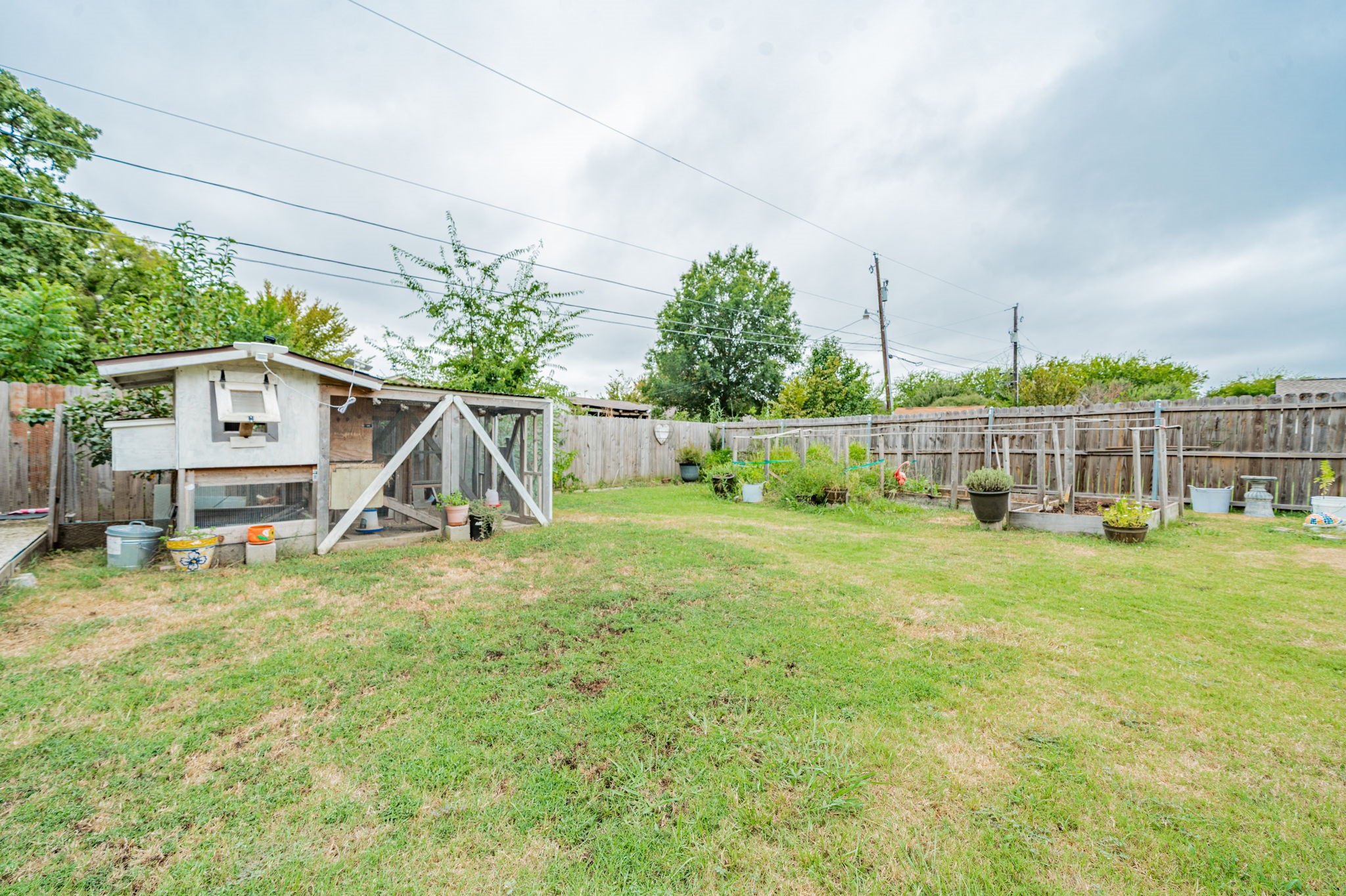 121 Vaughn Lane