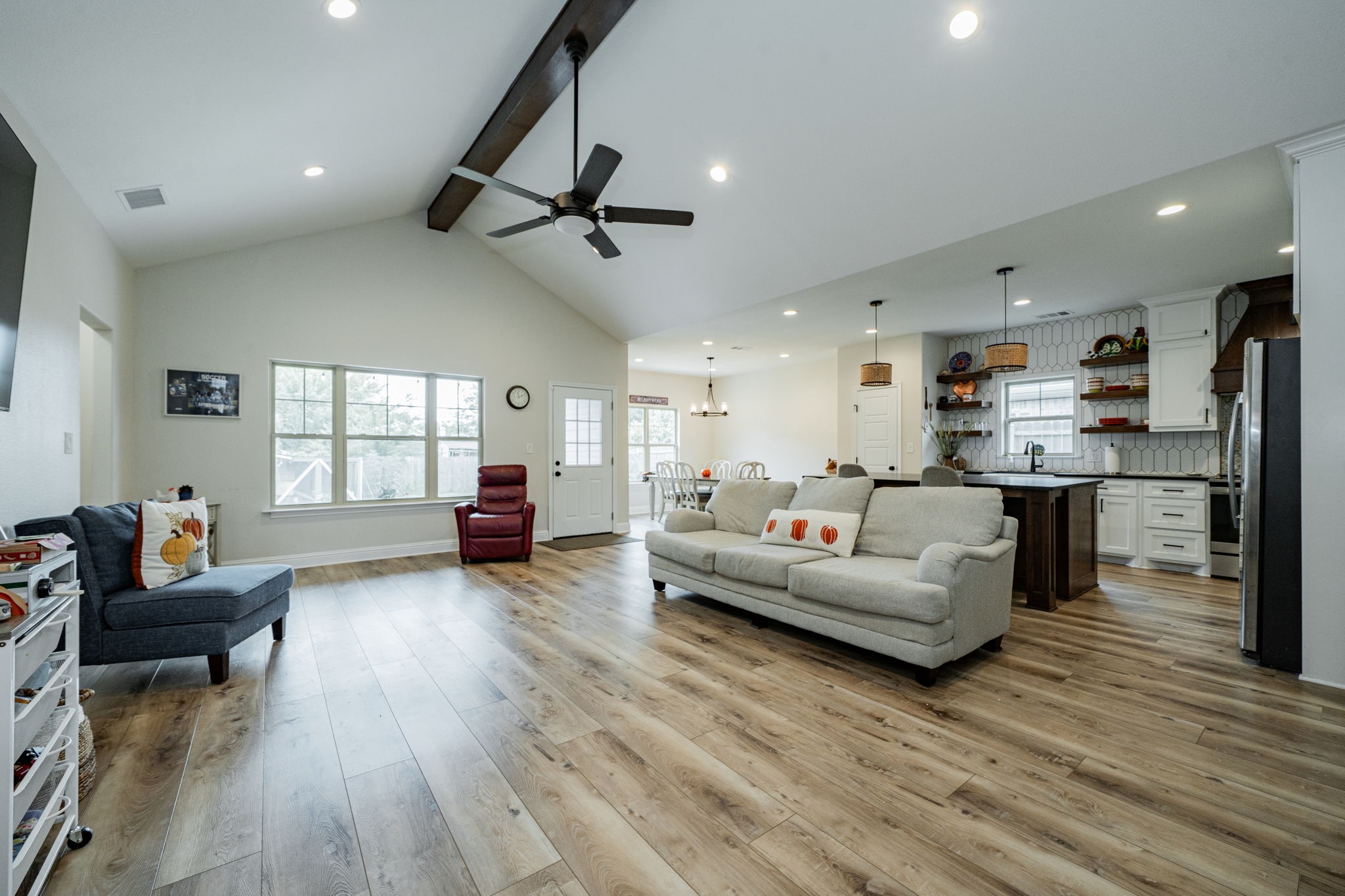 121 Vaughn Lane