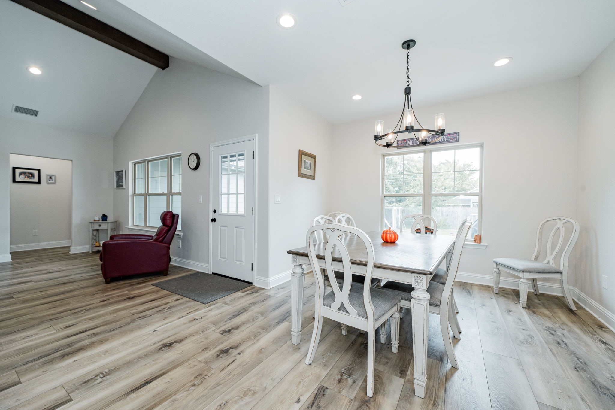 121 Vaughn Lane