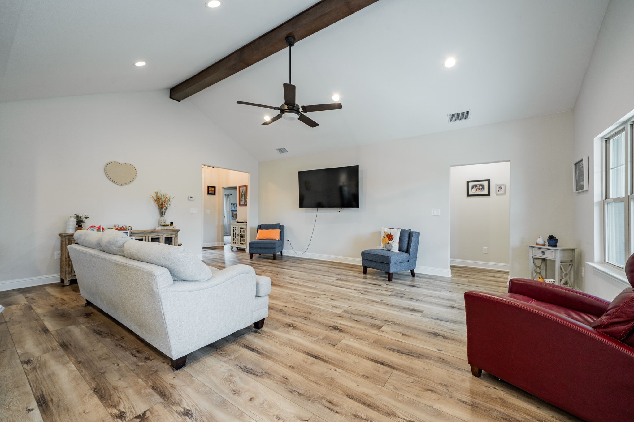 121 Vaughn Lane