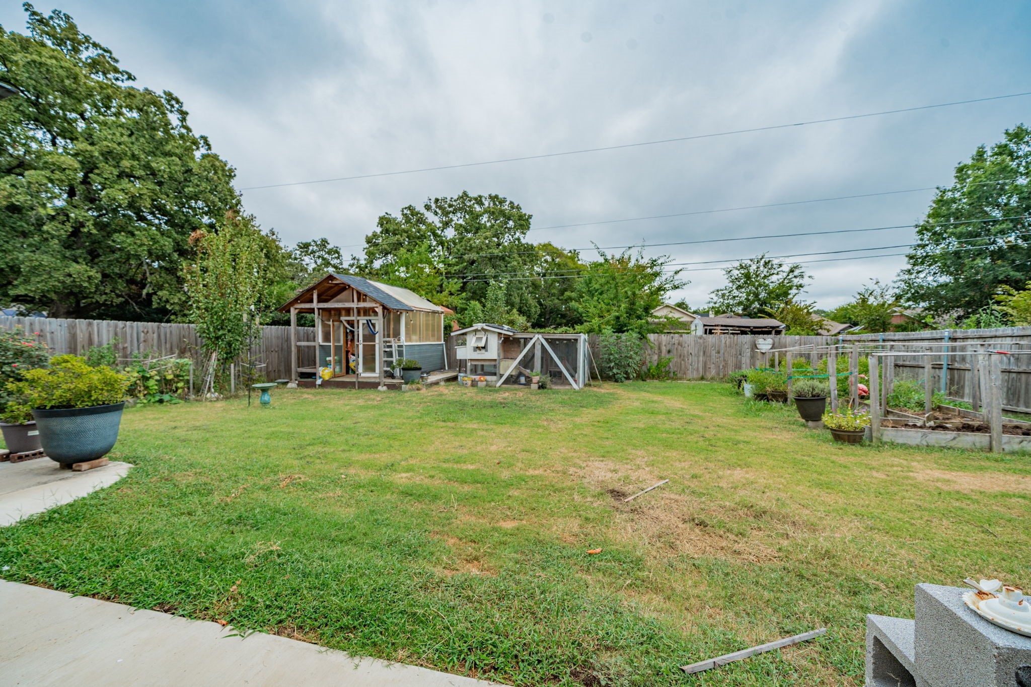 121 Vaughn Lane