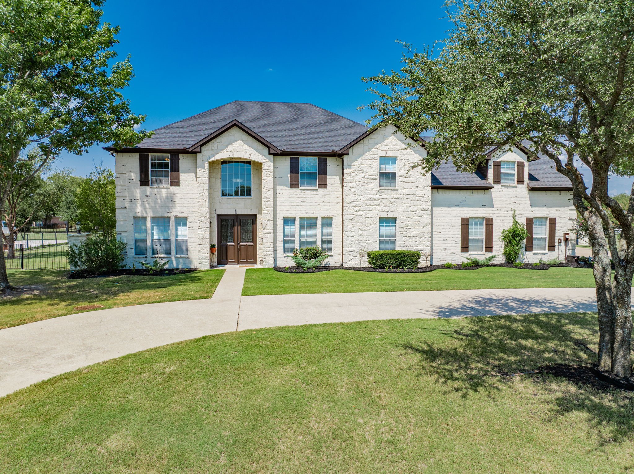 853 Equestrian Drive