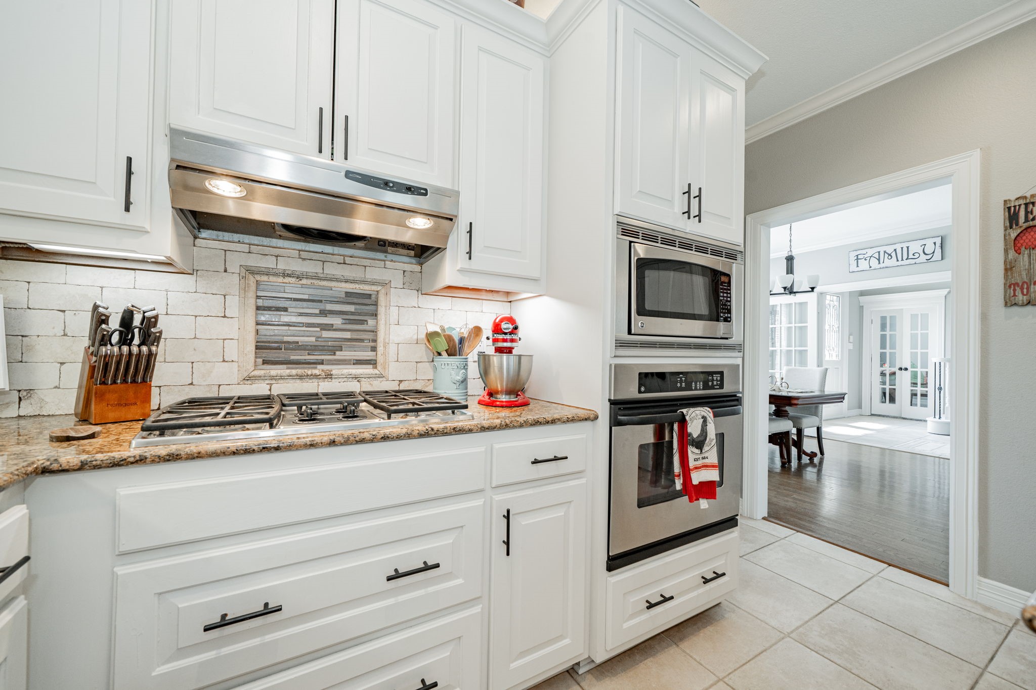 853 Equestrian Drive