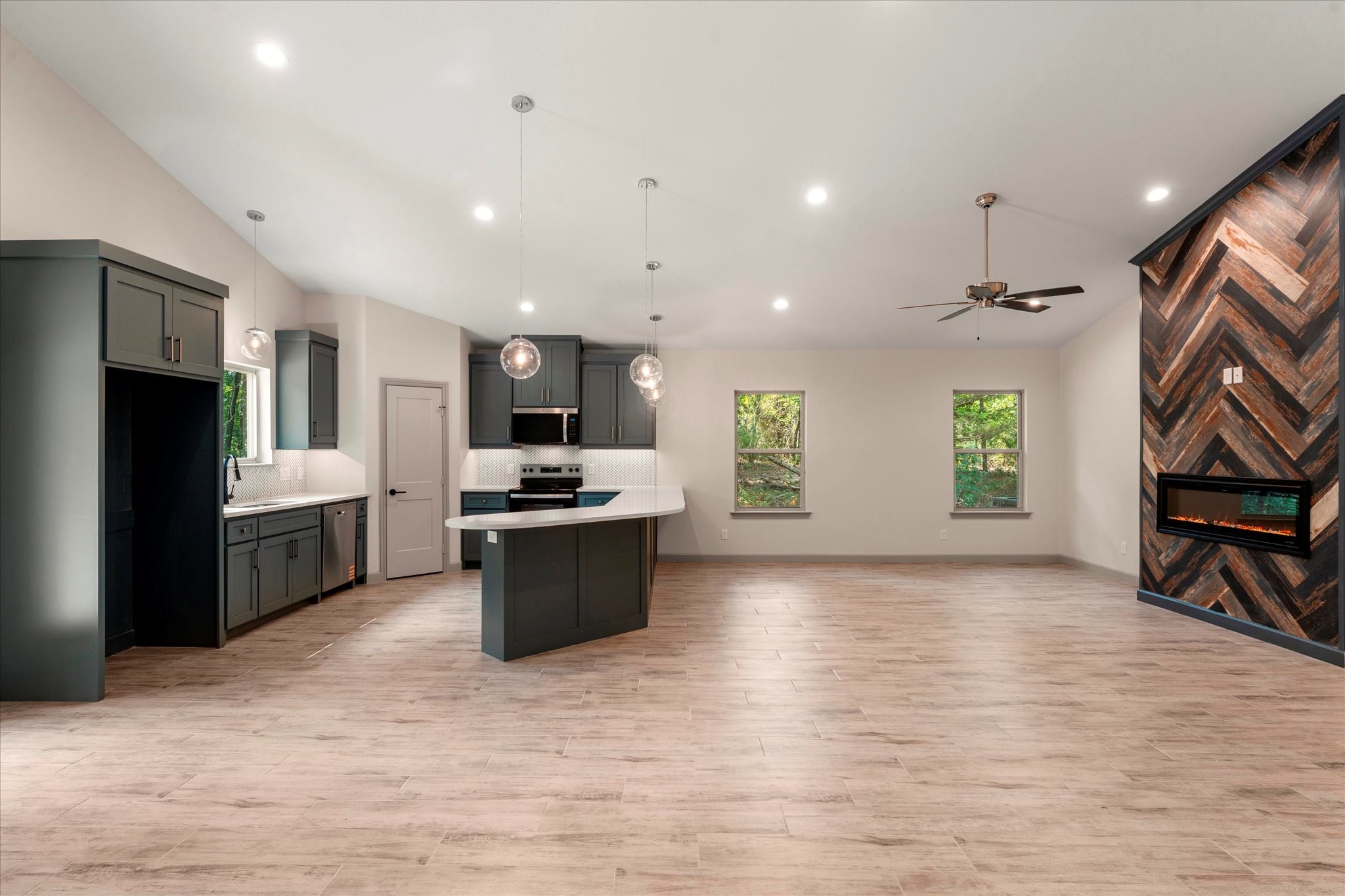 104 Rudder Road