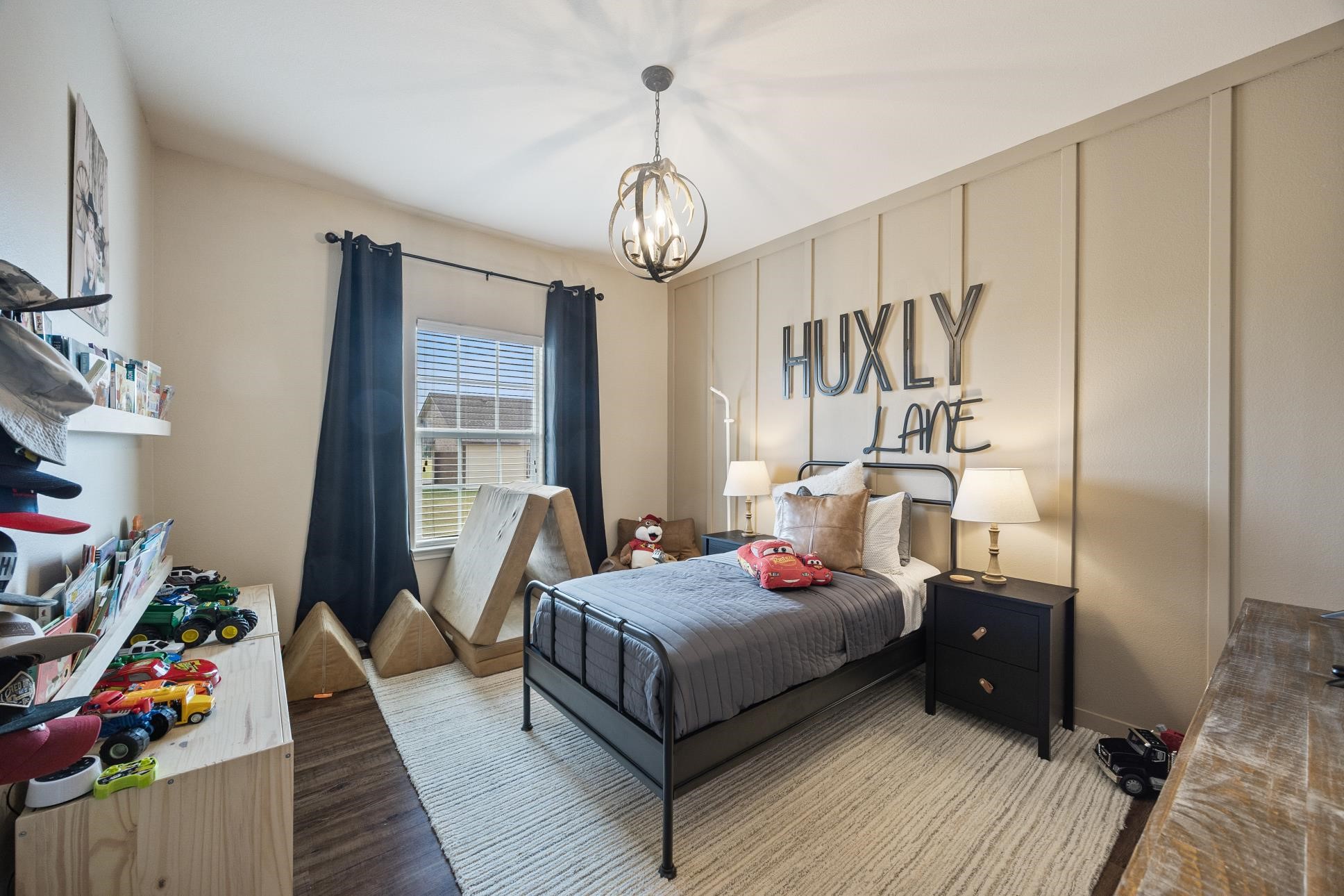 15473 Saddle Ridge Circle