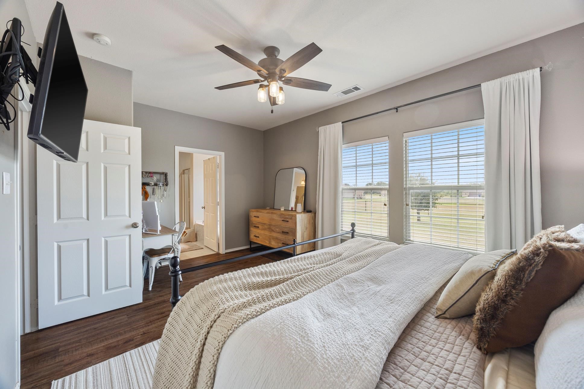 15473 Saddle Ridge Circle