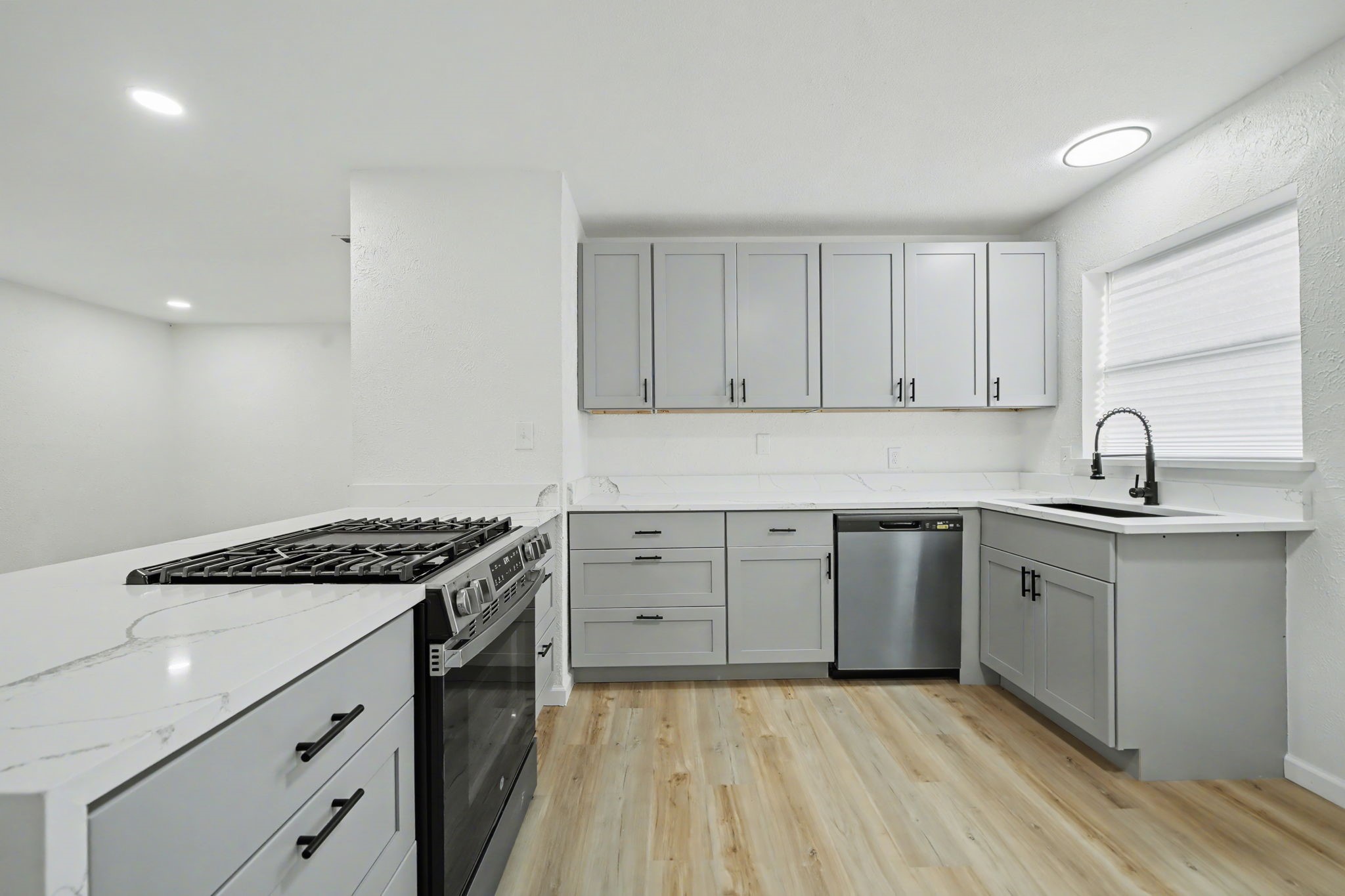 11446 Lippitt Avenue